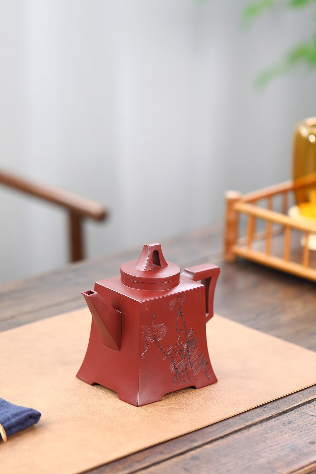《升方》 国家级工艺美术师 鲍玉华 原矿家藏大红泥，500cc，并列22孔出水