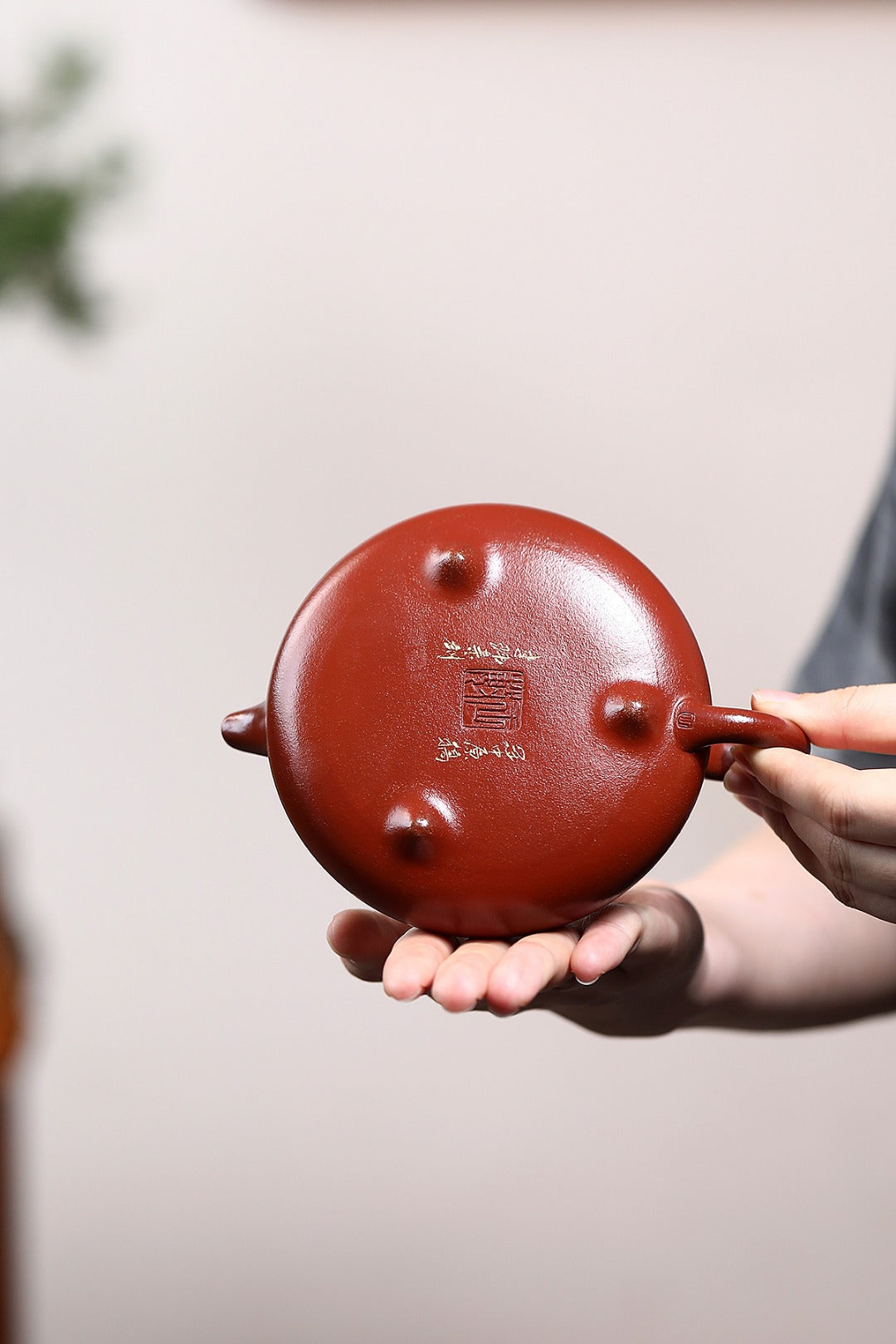 《汉棠石瓢》 王敏（正高级工艺美术师、江苏省工艺美术协会会员 、中国民间工艺美术协会会员） 装饰：李玮（江苏省陶瓷艺术大师） - ZishaTeapotChina