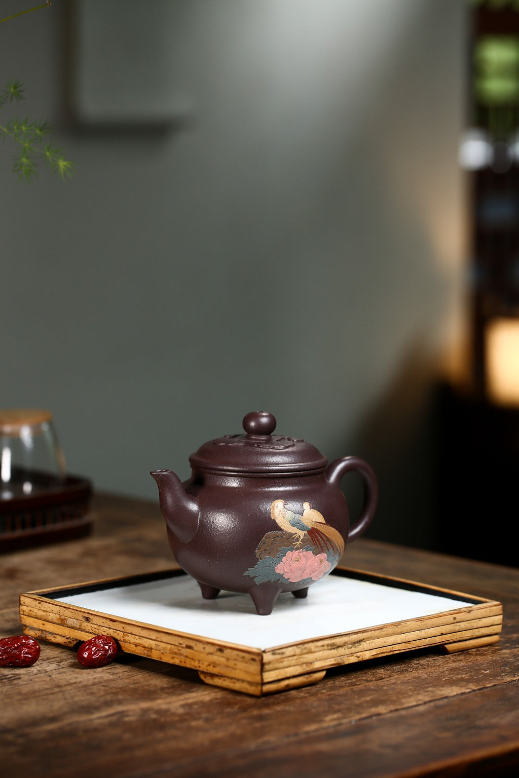 《大彬如意》 作者：高建中 研究员级高级工艺美术师&nbsp; 正高级工艺美术师 正高级乡村振兴技艺师 原矿金砂老紫泥（颗粒感足，好泡养！！），400cc，菱形14孔出水