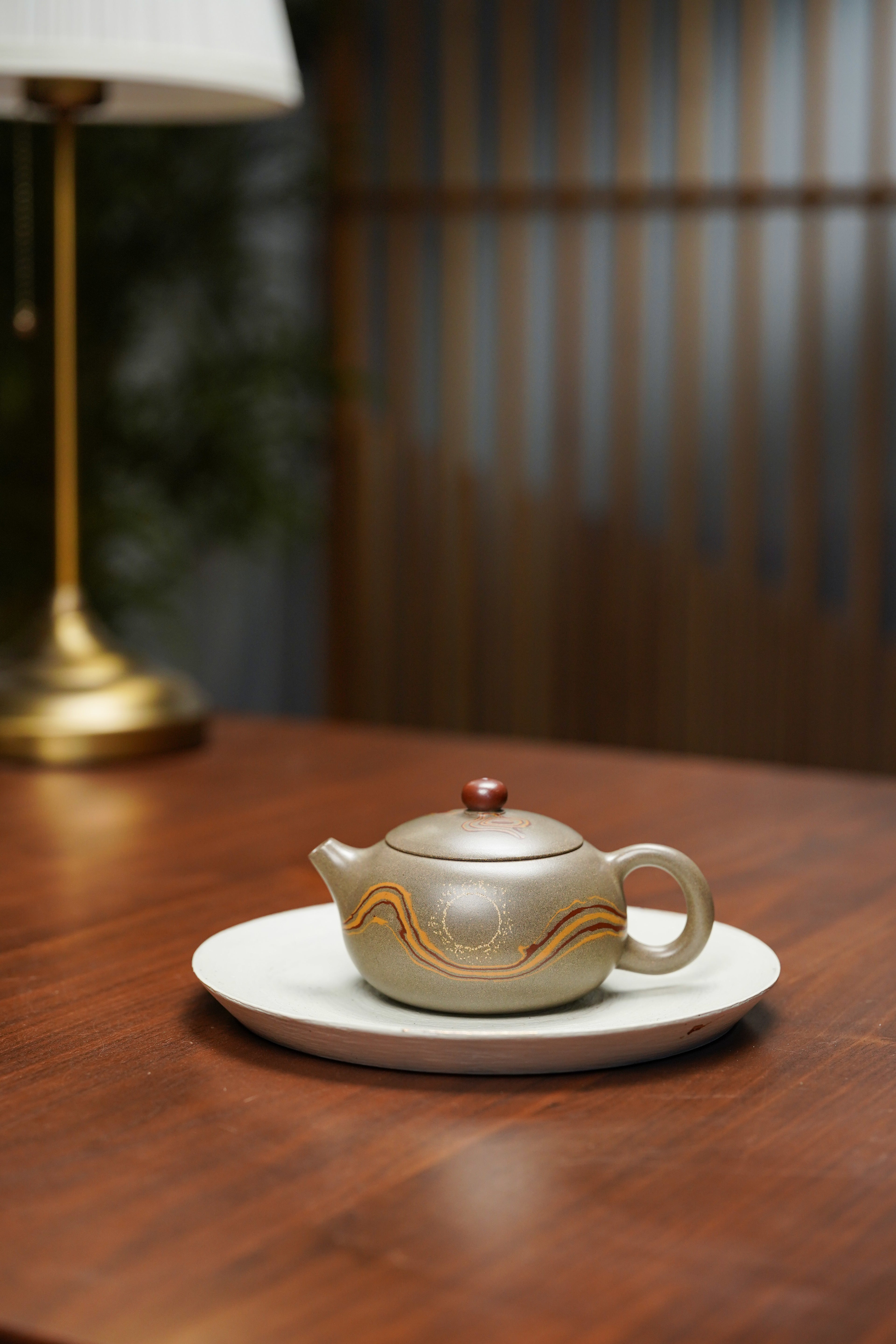 范泽锋高徒·邱爽紫砂潜力重器《流云西施壶》是您礼藏皆宜的高端艺术品👍  ——原矿优质蟹壳青段·200cc ——江苏省级大师·邱爽 亲制
