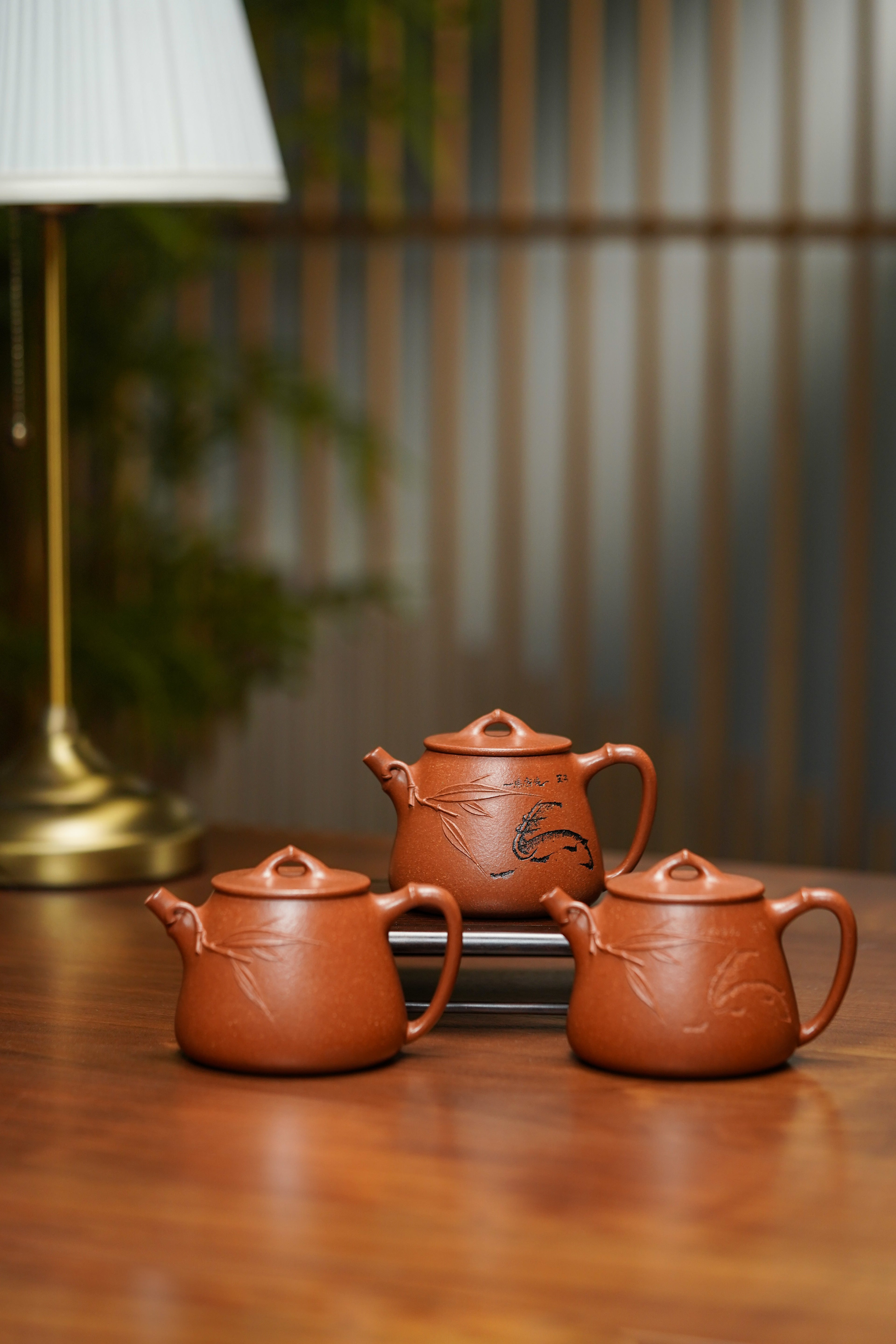 范泽锋高徒·邱爽紫砂潜力重器《竹节高石瓢》是您礼藏皆宜的高端艺术品👍  ——原矿优质金降坡·230cc ——江苏省级大师·邱爽 亲制