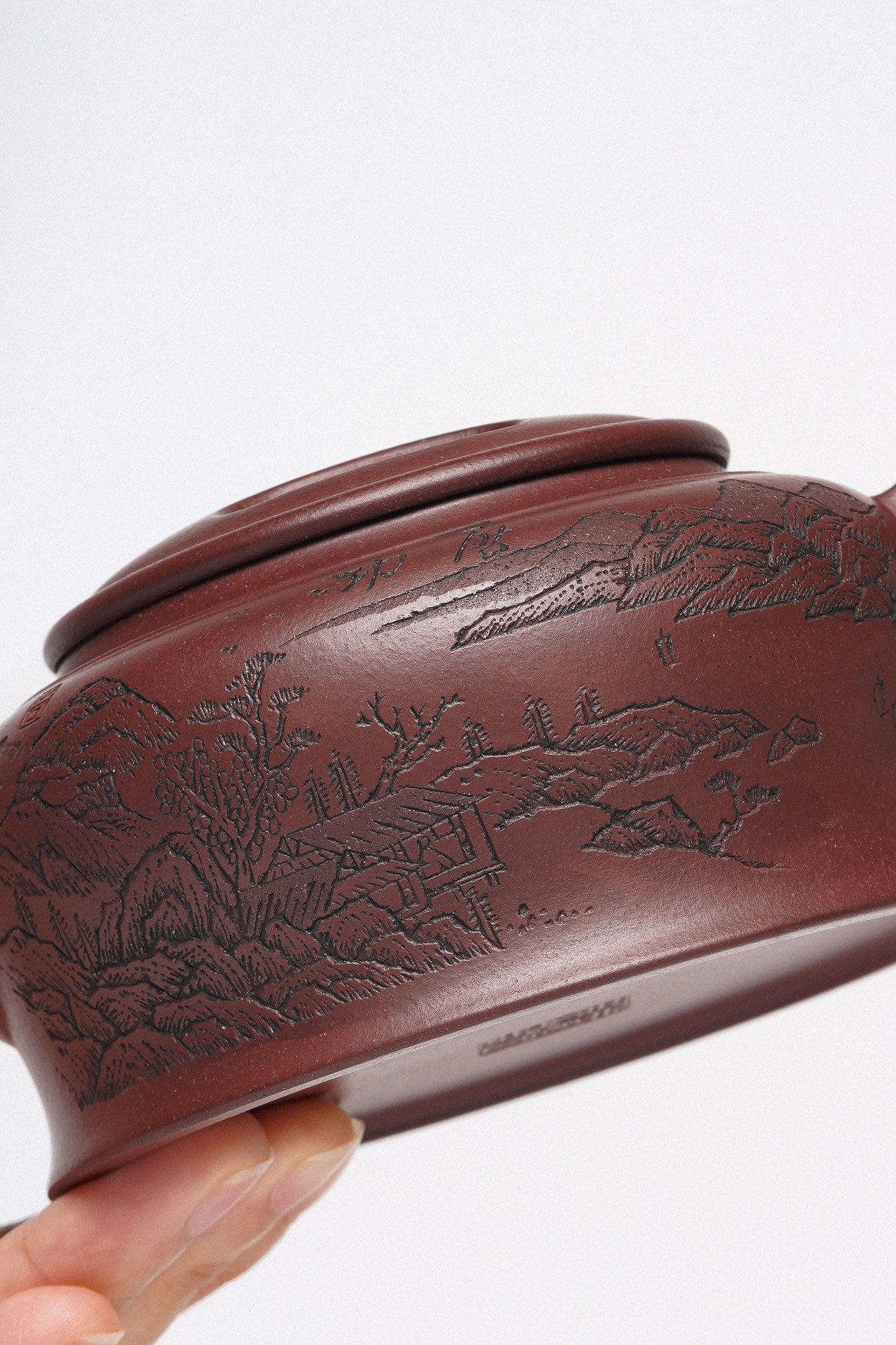 周建春大师扛鼎之作《牛盖风云壶》是收藏与礼赠皆宜的高端艺术品！——原矿优质底槽清·300cc ——正高级工艺美术师·周建春·制