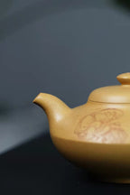省大师吴培林高徒·王雅丽制【合欢壶】世家传承·精工之作，收藏送礼皆宜——泥料：原矿优质段泥·150cc