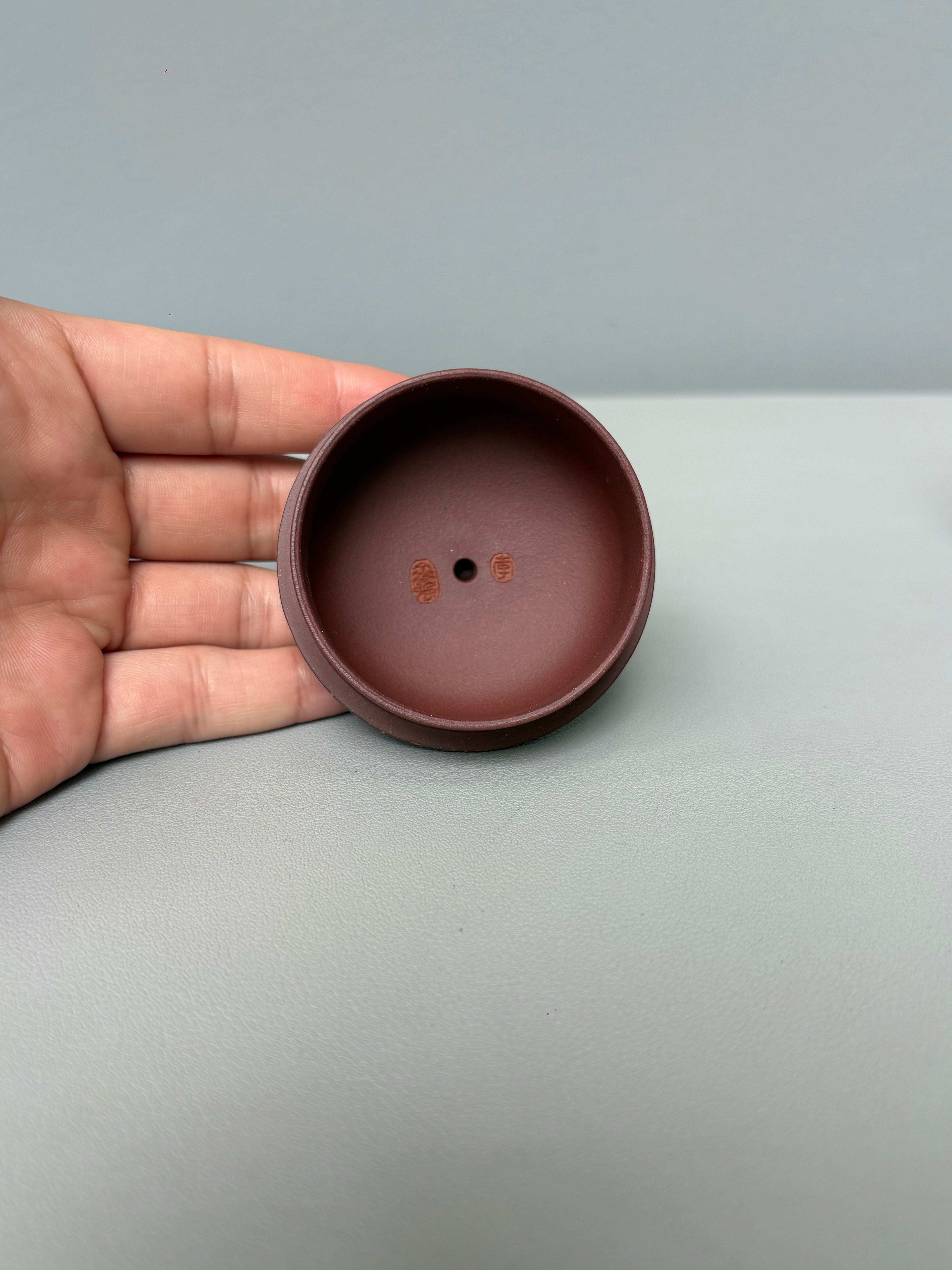 紫砂业界天花板·李金强大师亲绘稀世孤品【秦权壶】收藏传世｜礼赠顶级｜潜力重器👍（可私人定制）  原矿优质底槽清·420cc