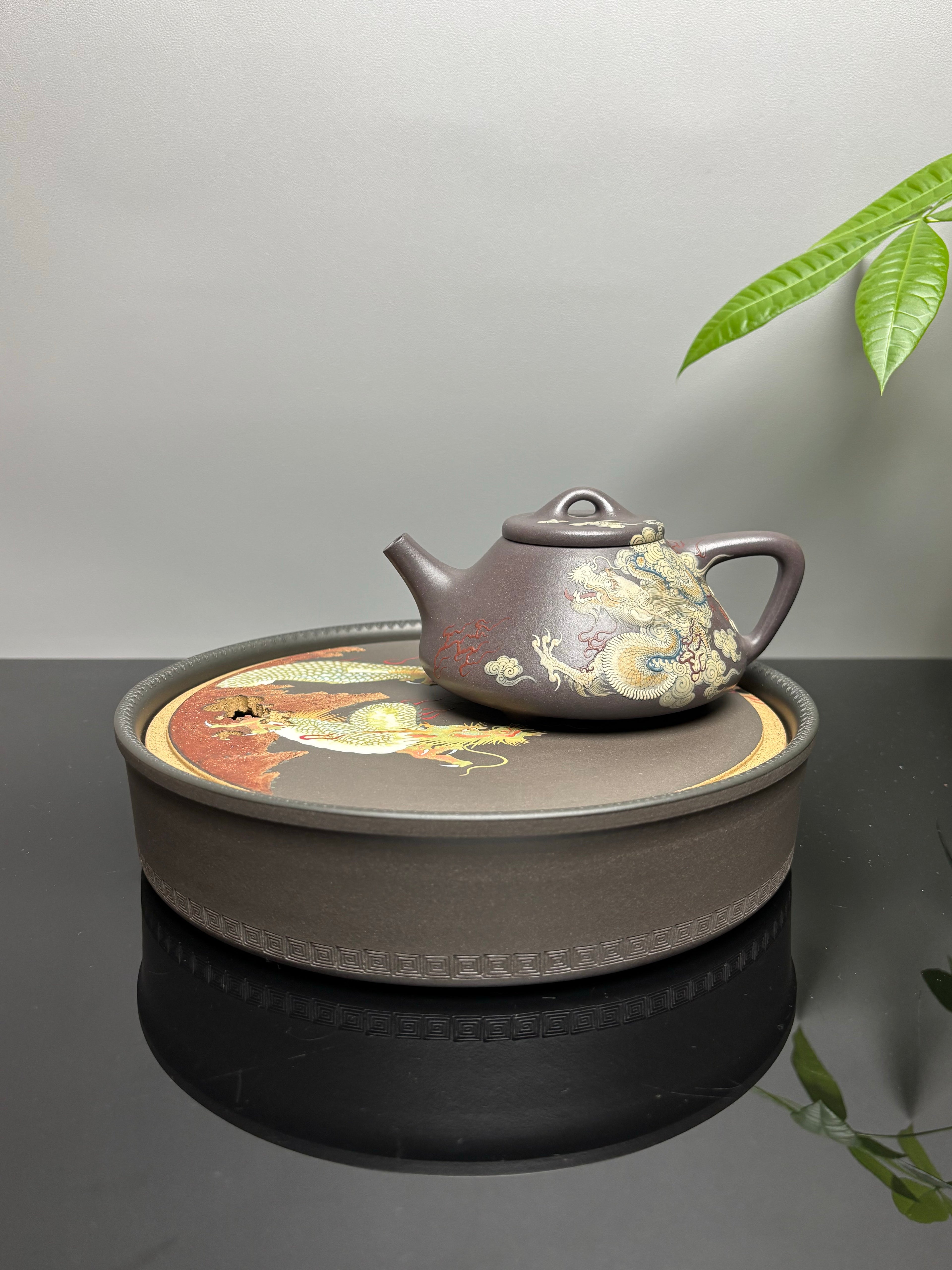 金强泥绘 礼藏巅峰｜子冶石瓢壶｜杜益君全手工制·李金强巧夺天工泥绘｜双师合璧·极具收藏传世·潜力孤品重器👍  ——原矿优质天青泥·330cc