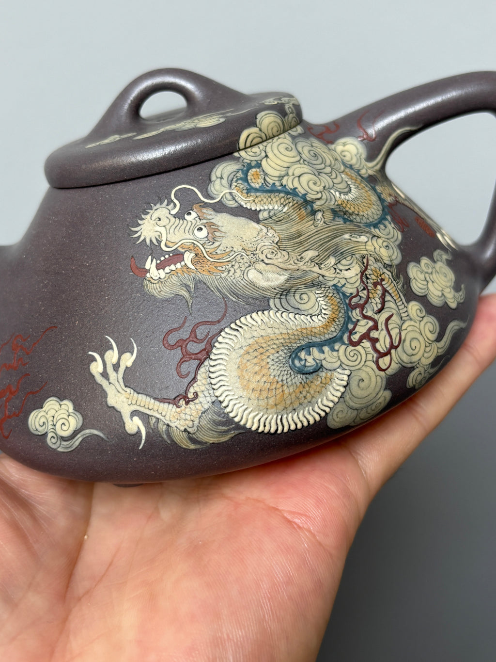 金强泥绘 礼藏巅峰｜子冶石瓢壶｜杜益君全手工制·李金强巧夺天工泥绘｜双师合璧·极具收藏传世·潜力孤品重器👍  ——原矿优质天青泥·330cc