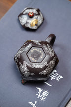 耿浩方器 礼藏双绝｜紫砂界80后方器巨匠巅峰臻品《六方西施壶》甄选原矿优质老紫泥·260cc，料工合一、品质顶级