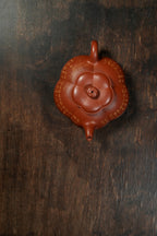 范大生嫡脉·江苏省大师范秀芳·紫砂臻品《筋纹合梅壶》传世收藏·礼赠双绝重器！  ——原矿优质朱泥·240cc