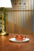 范泽锋高徒·邱爽紫砂潜力重器《德钟壶》是您礼藏皆宜的高端艺术品👍  ——原矿优质粗砂朱泥·110cc ——江苏省级大师·邱爽 亲制