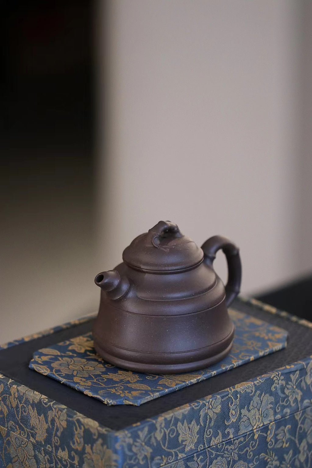 省大师吴培林高徒·王雅丽制【竹鼎壶】世家传承·精工之作，收藏送礼皆宜——泥料：原矿优质天清泥·200cc