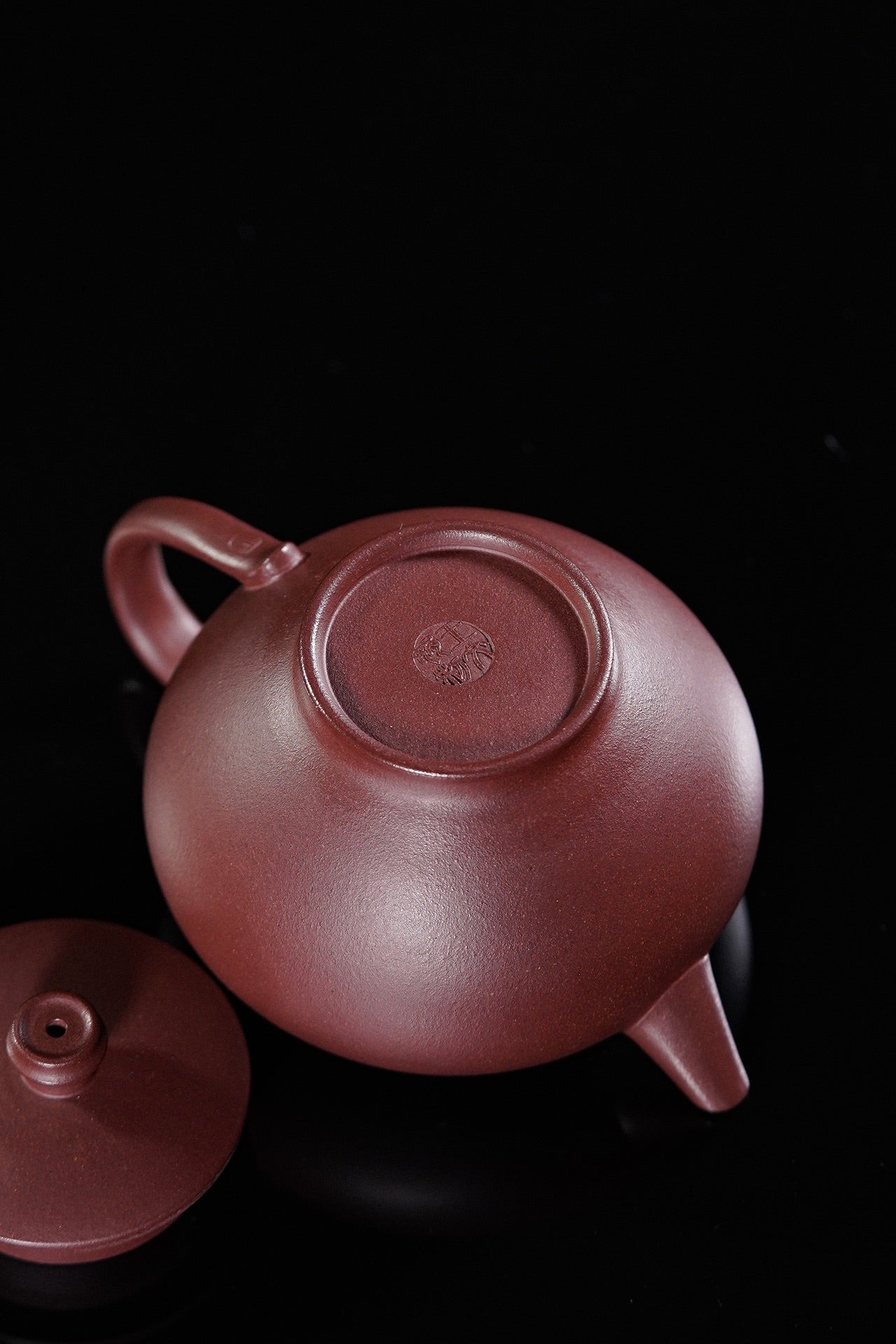宜兴紫砂好料好工～精品实用器推荐《美人肩》 ——原矿优质底槽青·200cc ——紫砂陶艺家·王文娟