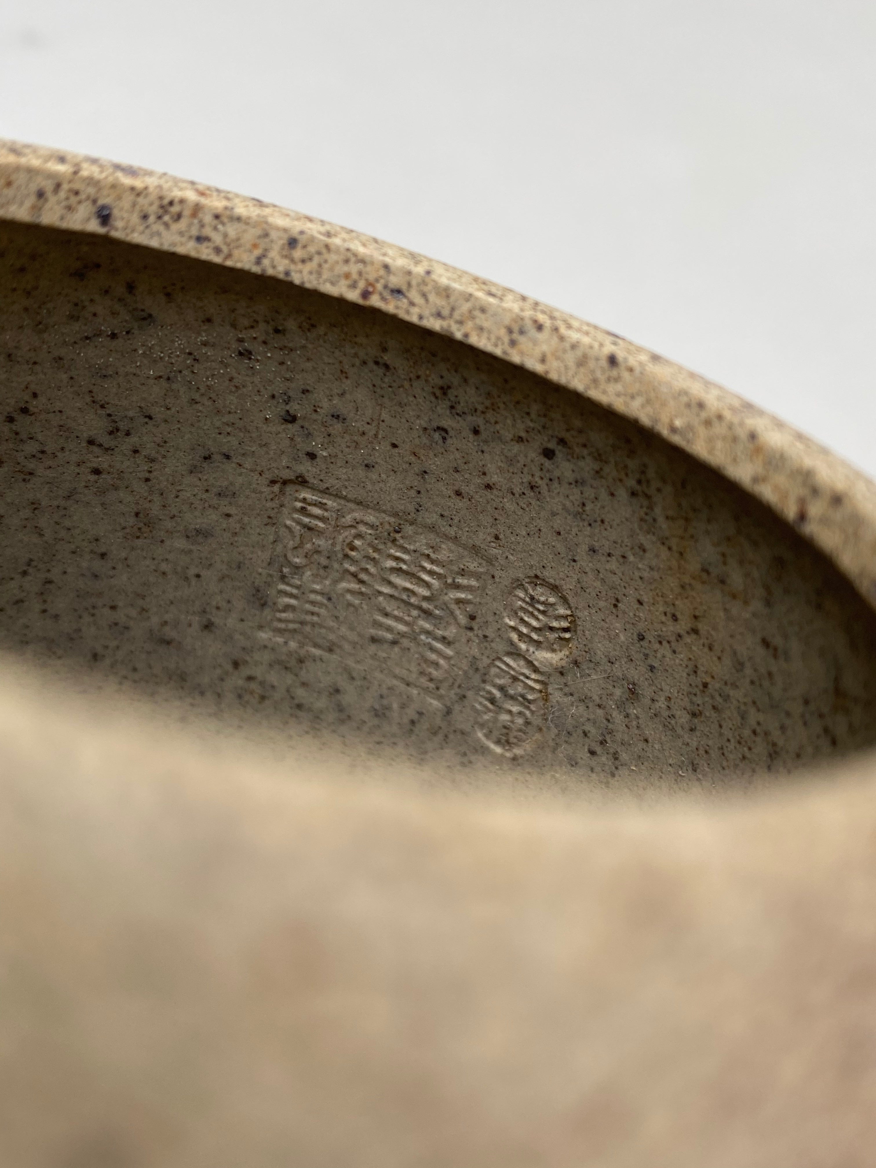 宜兴紫砂：原矿好工好料系列【高石瓢壶】珍藏精品佳作！  ——原矿优质白段泥·230cc ——紫砂艺术名家·彭稚亚