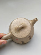 宜兴紫砂：原矿好工好料系列【高石瓢壶】珍藏精品佳作！  ——原矿优质白段泥·230cc ——紫砂艺术名家·彭稚亚