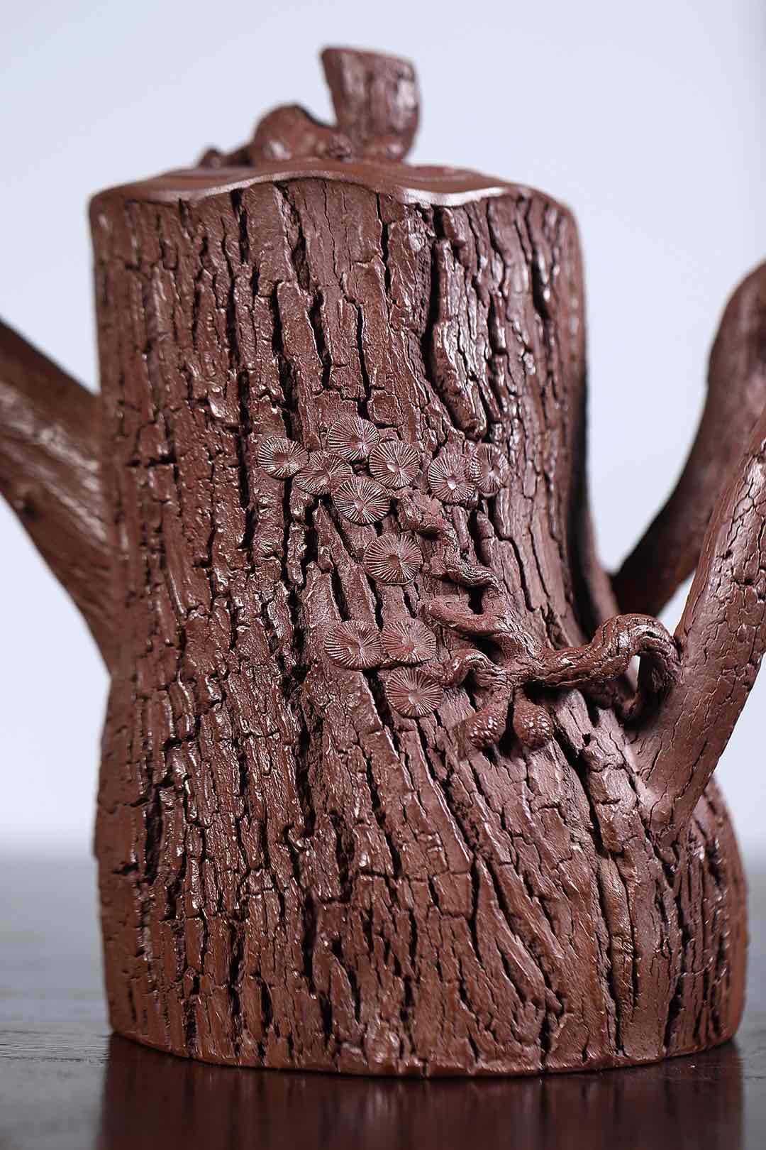 大藏家典藏孤品｜紫砂界的唯一·张娟全手工巅峰巨作《弯把松桩》传世收藏·礼赠顶级重器！ 原矿优质老紫泥·780cc
