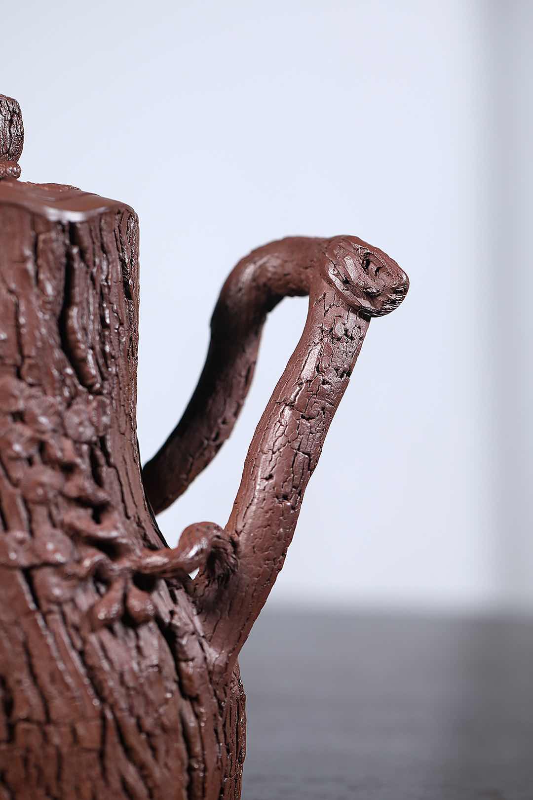大藏家典藏孤品｜紫砂界的唯一·张娟全手工巅峰巨作《弯把松桩》传世收藏·礼赠顶级重器！ 原矿优质老紫泥·780cc