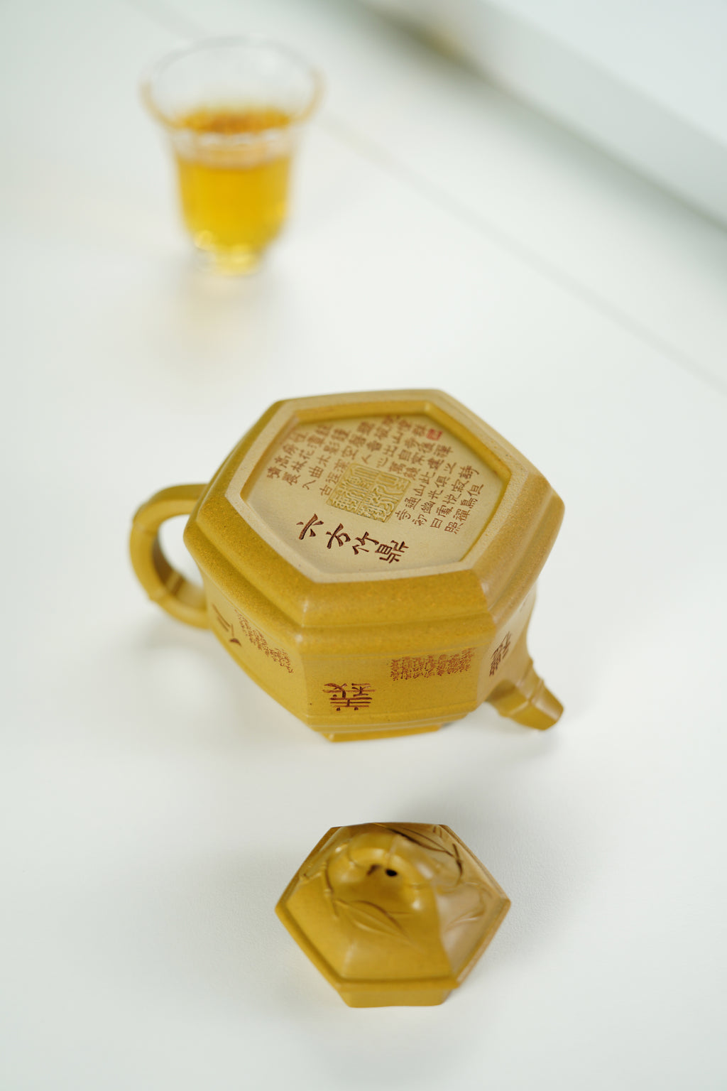 范大生紫砂六方竹鼎壶 - 范秀芳製作的藝術珍品