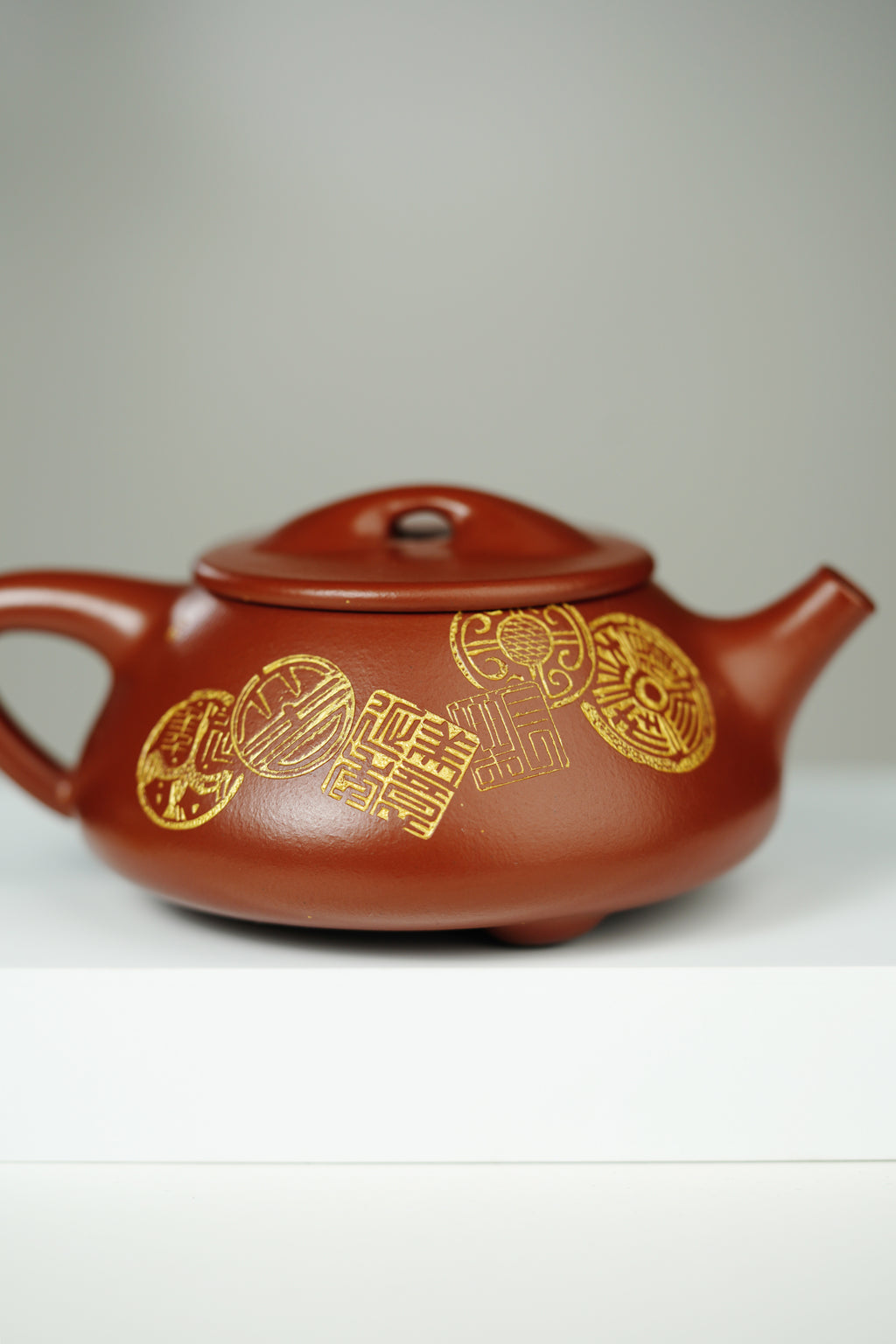 范大生嫡脉｜范秀芳制 范伟群装饰｜双省大师联诀紫砂臻品《满瓢壶》传世收藏·礼赠双绝重器！  ——原矿优质朱砂·260cc