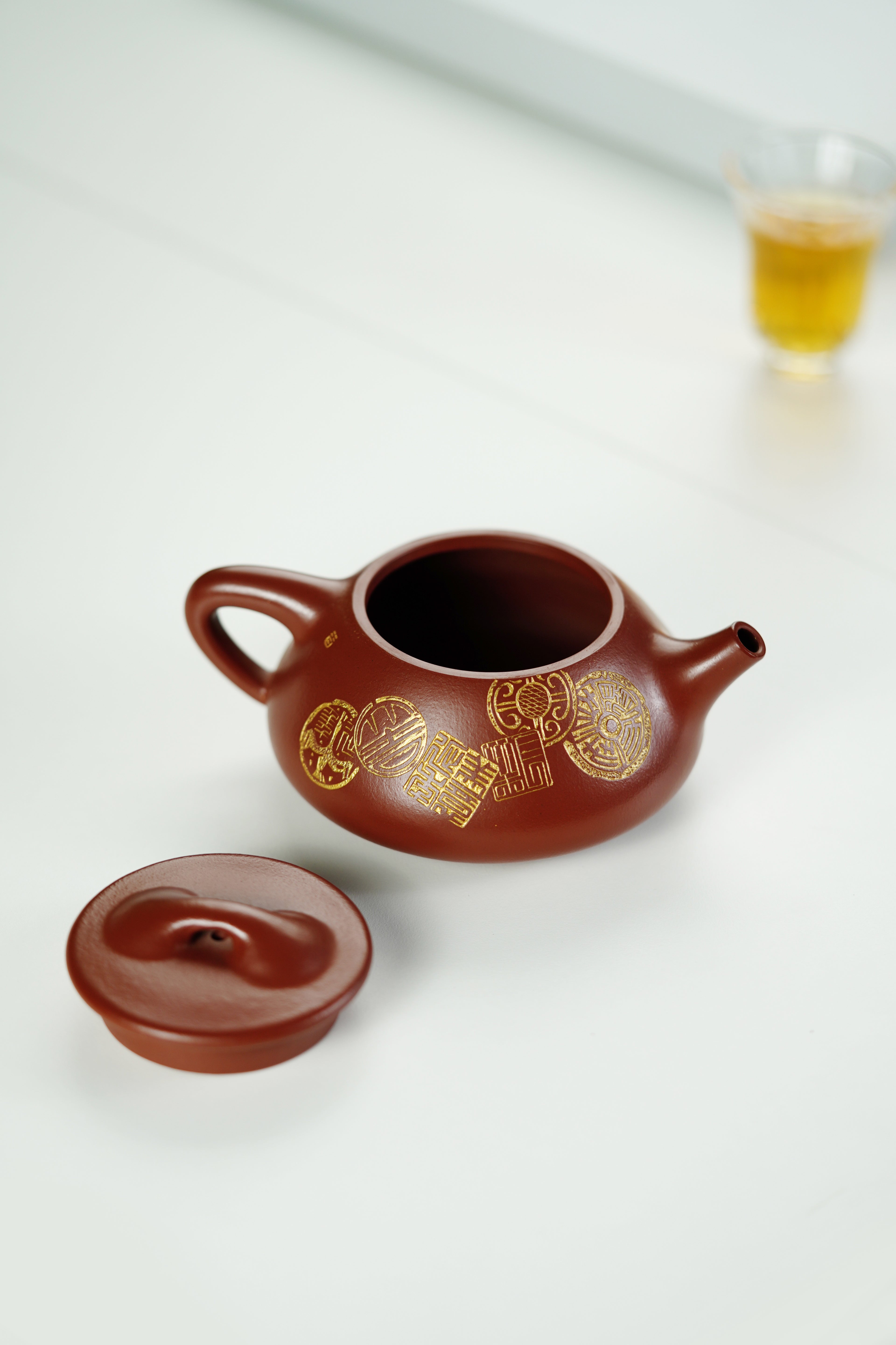 范大生嫡脉｜范秀芳制 范伟群装饰｜双省大师联诀紫砂臻品《满瓢壶》传世收藏·礼赠双绝重器！  ——原矿优质朱砂·260cc