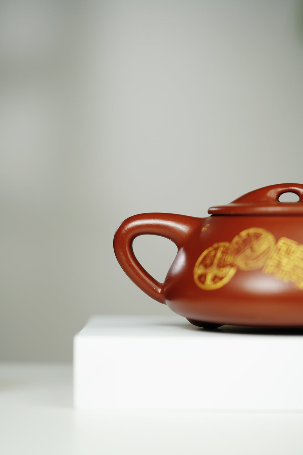 范大生嫡脉｜范秀芳制 范伟群装饰｜双省大师联诀紫砂臻品《满瓢壶》传世收藏·礼赠双绝重器！  ——原矿优质朱砂·260cc