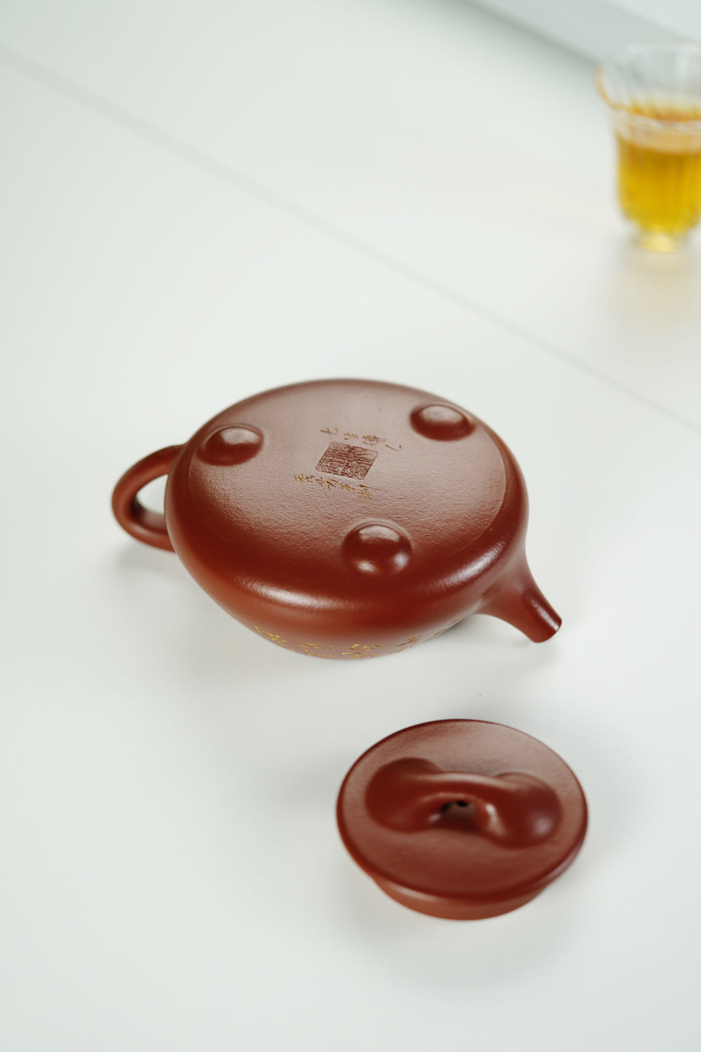 范大生嫡脉｜范秀芳制 范伟群装饰｜双省大师联诀紫砂臻品《满瓢壶》传世收藏·礼赠双绝重器！  ——原矿优质朱砂·260cc