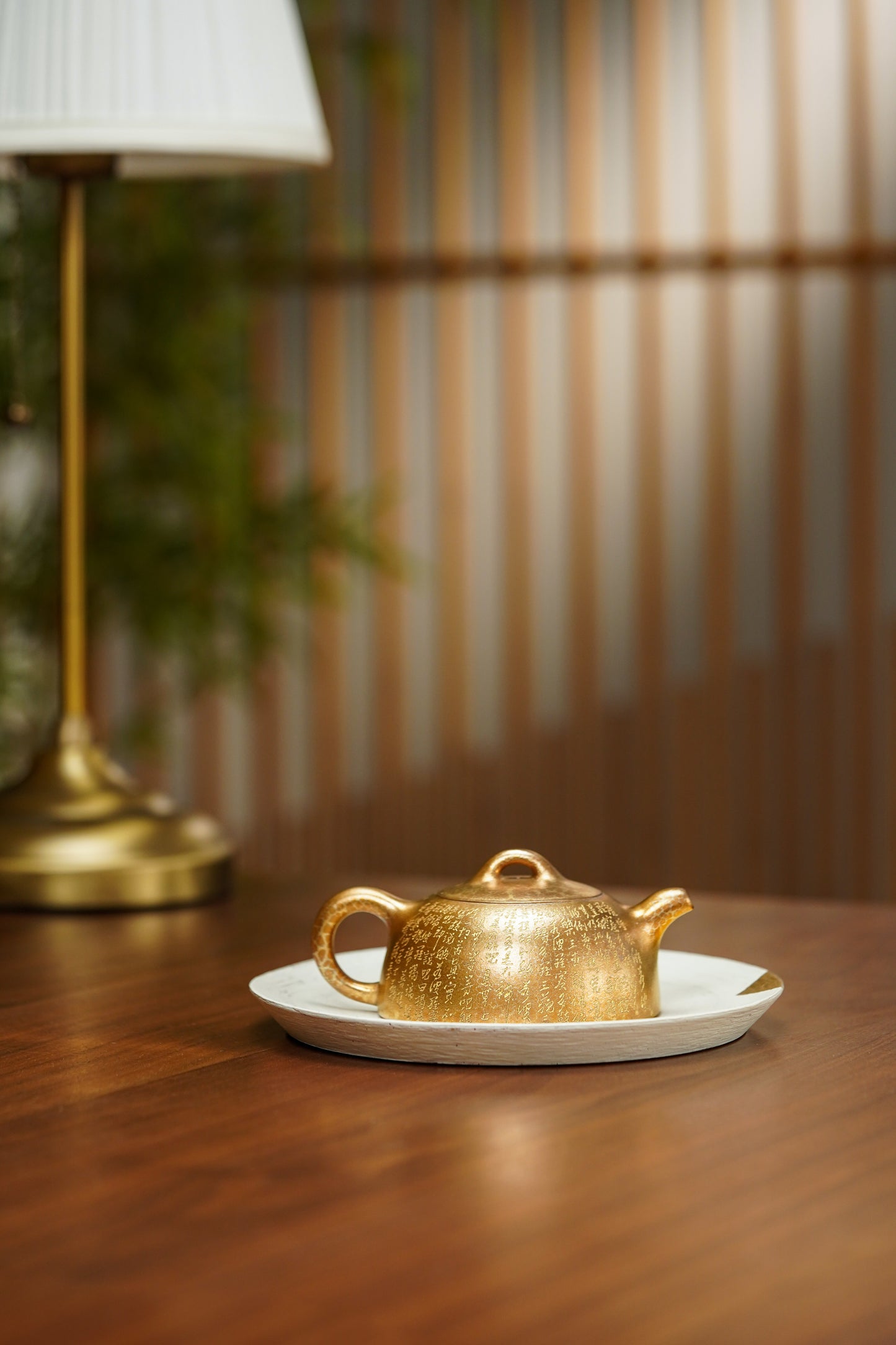 郑求标大师｜双心经至尊臻品【心经半月壶】禅意紫砂顶流｜礼藏传世之巅👍 ——原矿优质老紫泥·180cc(黄金贝壳烧) ——紫砂心经刻绘泰斗·郑求标 亲工恭刻