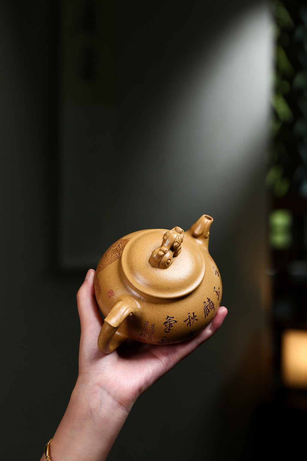 高级工艺美术师·许时娟制【福绛】礼藏皆宜·匠心之作！  泥料：原矿优质段泥·370cc