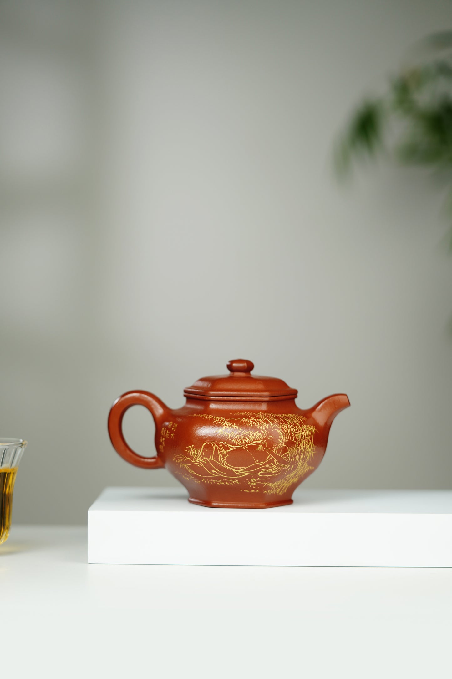百年传承 紫砂世家｜大生壶第四代嫡传·省大师范秀芳臻品《六方掇只壶》传世收藏·礼赠双绝重器！  ——原矿优质朱砂·260cc