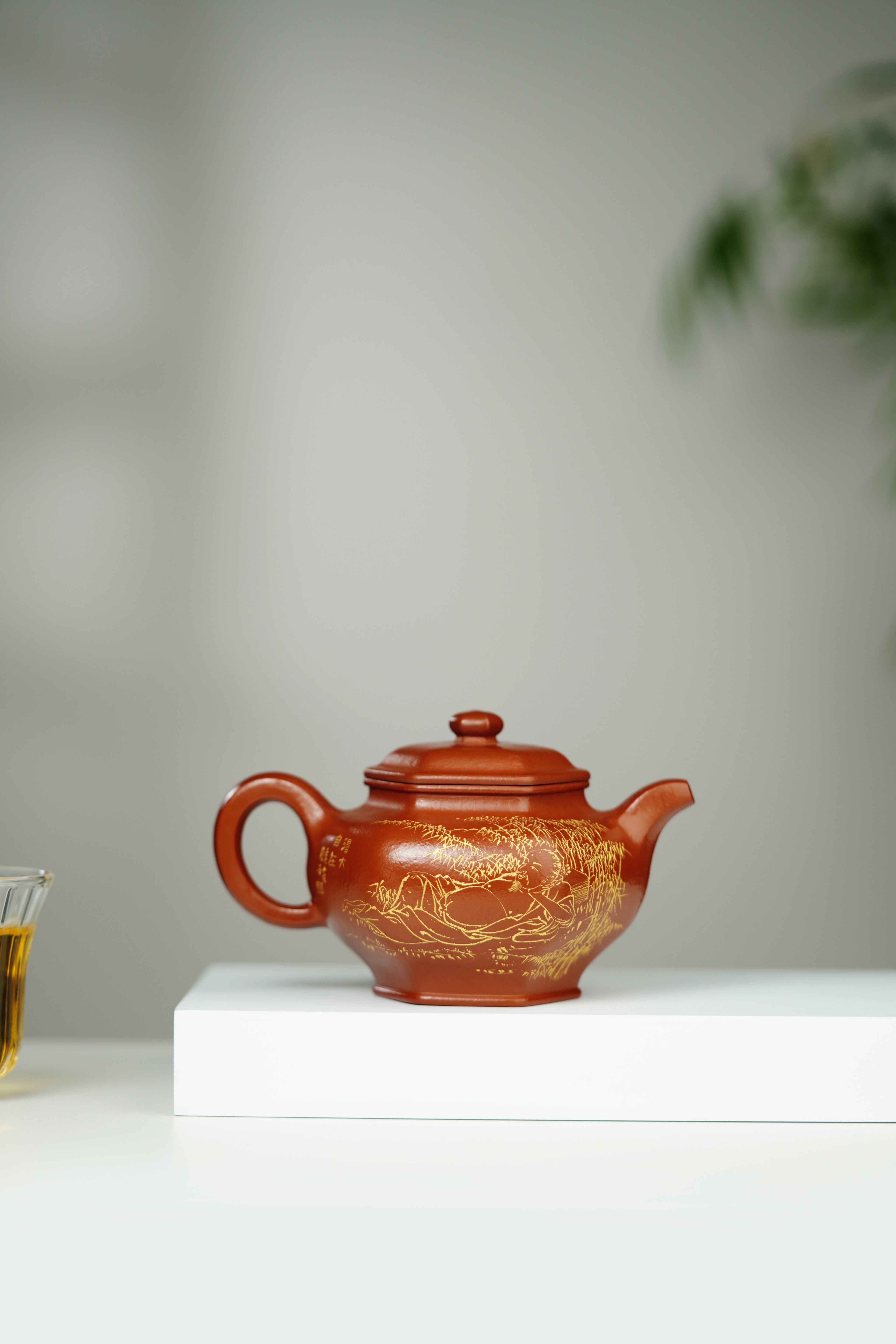 百年传承 紫砂世家｜大生壶第四代嫡传·省大师范秀芳臻品《六方掇只壶》传世收藏·礼赠双绝重器！  ——原矿优质朱砂·260cc