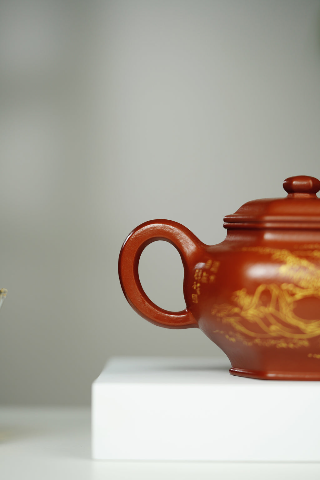 百年传承 紫砂世家｜大生壶第四代嫡传·省大师范秀芳臻品《六方掇只壶》传世收藏·礼赠双绝重器！  ——原矿优质朱砂·260cc