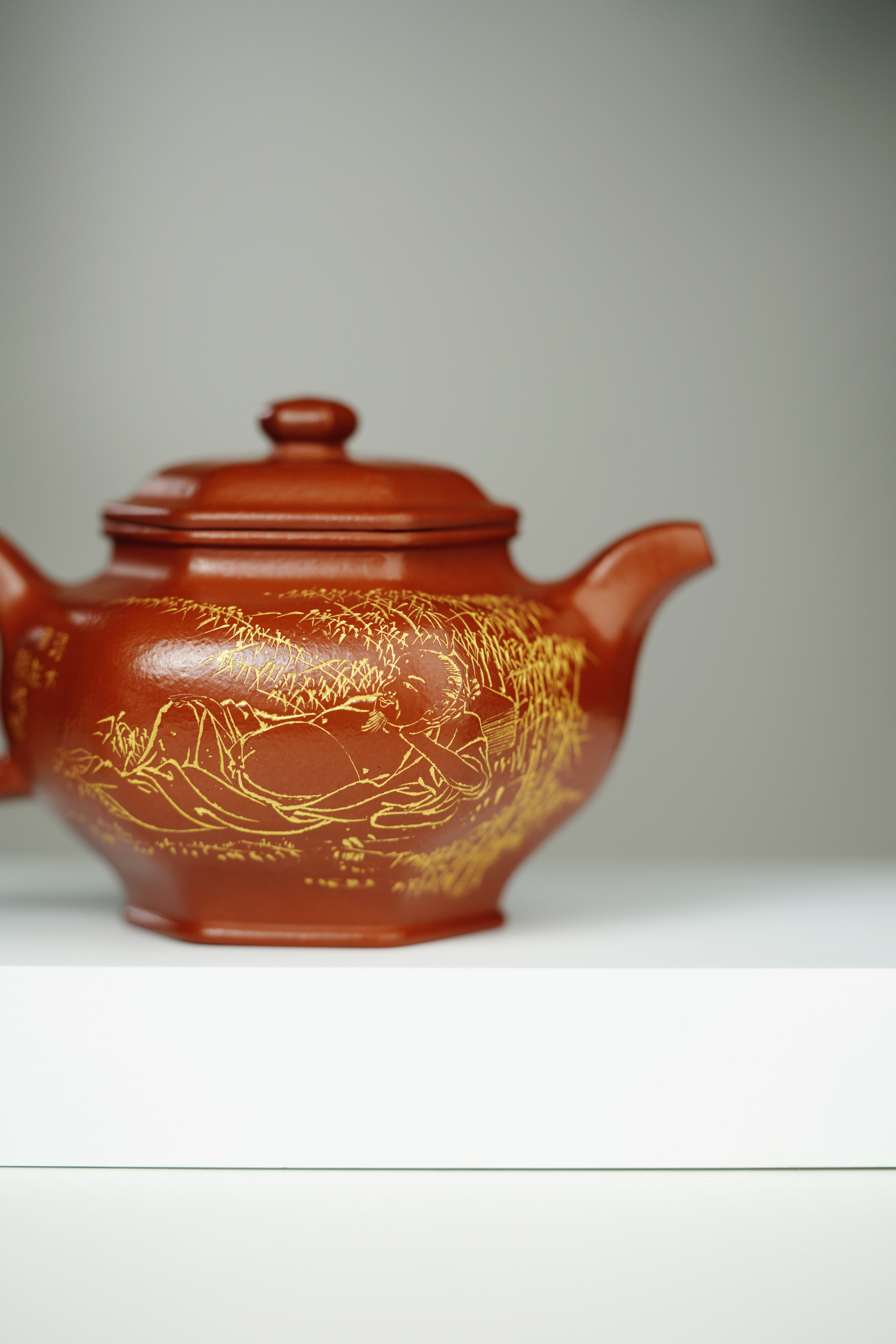 百年传承 紫砂世家｜大生壶第四代嫡传·省大师范秀芳臻品《六方掇只壶》传世收藏·礼赠双绝重器！  ——原矿优质朱砂·260cc