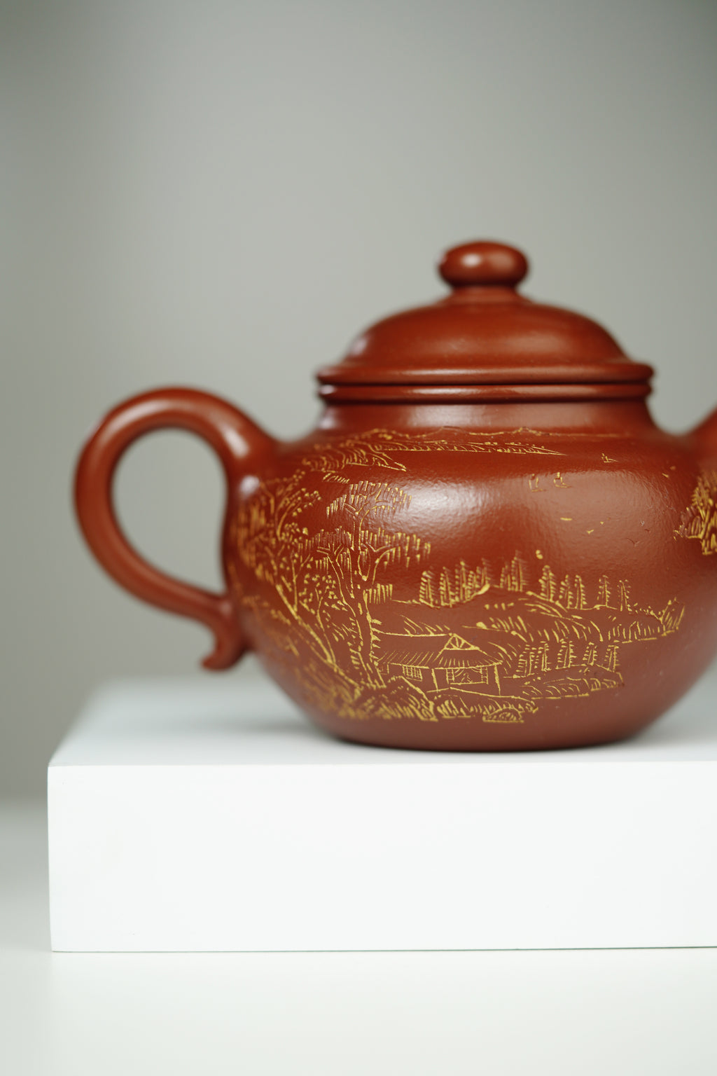 范大生嫡脉｜范秀芳制 范伟群装饰｜双省大师联诀紫砂臻品《莲子壶》传世收藏·礼赠双绝重器！  ——原矿优质朱砂·200cc