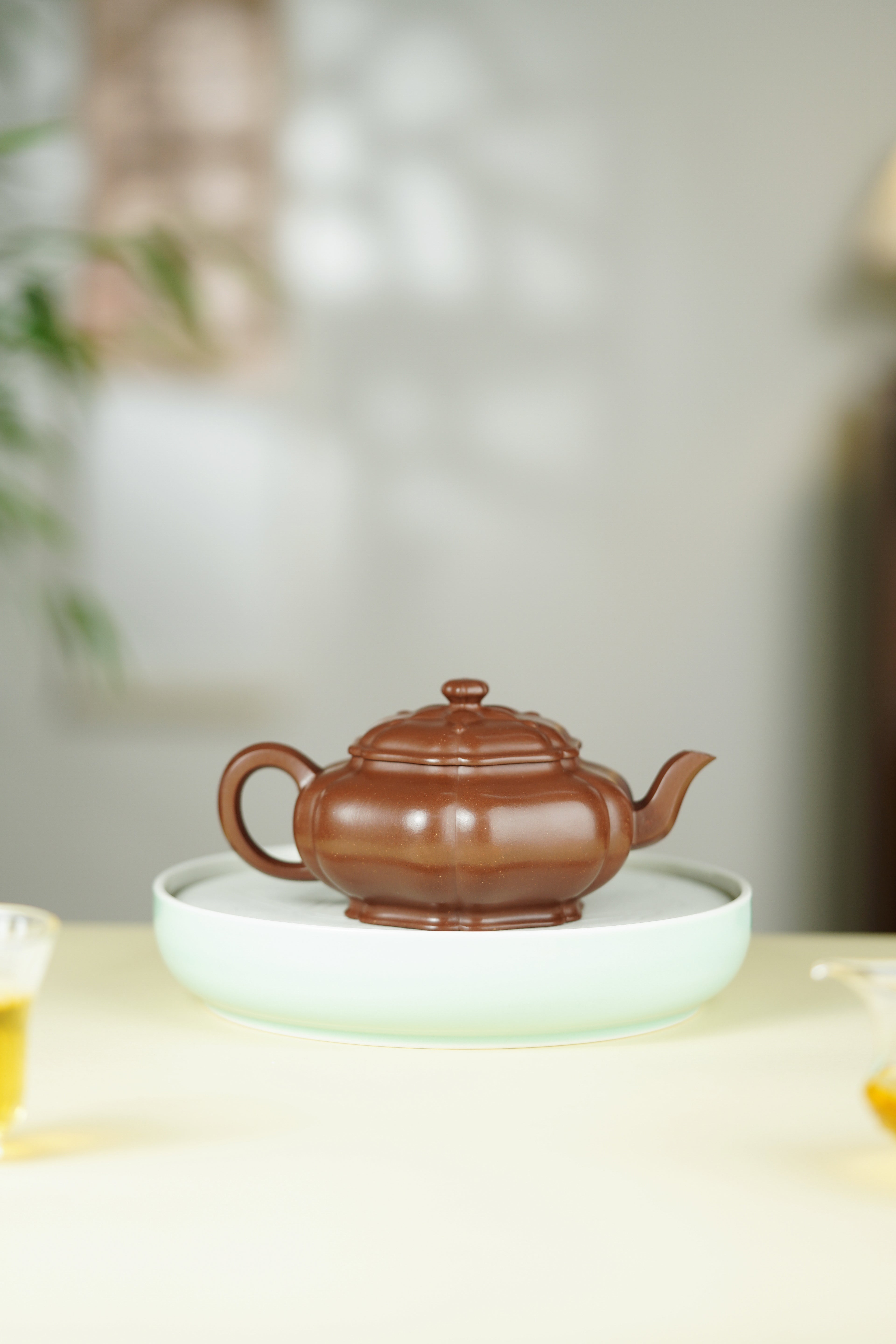 范大生嫡脉｜范秀芳制 范伟群装饰｜双省大师联诀紫砂臻品《繁花壶》传世收藏·礼赠双绝重器！  ——原矿优质底槽清·350cc