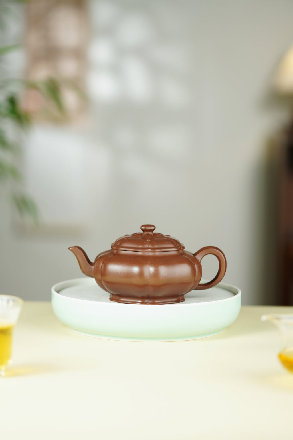 范大生嫡脉｜范秀芳制 范伟群装饰｜双省大师联诀紫砂臻品《繁花壶》传世收藏·礼赠双绝重器！  ——原矿优质底槽清·350cc