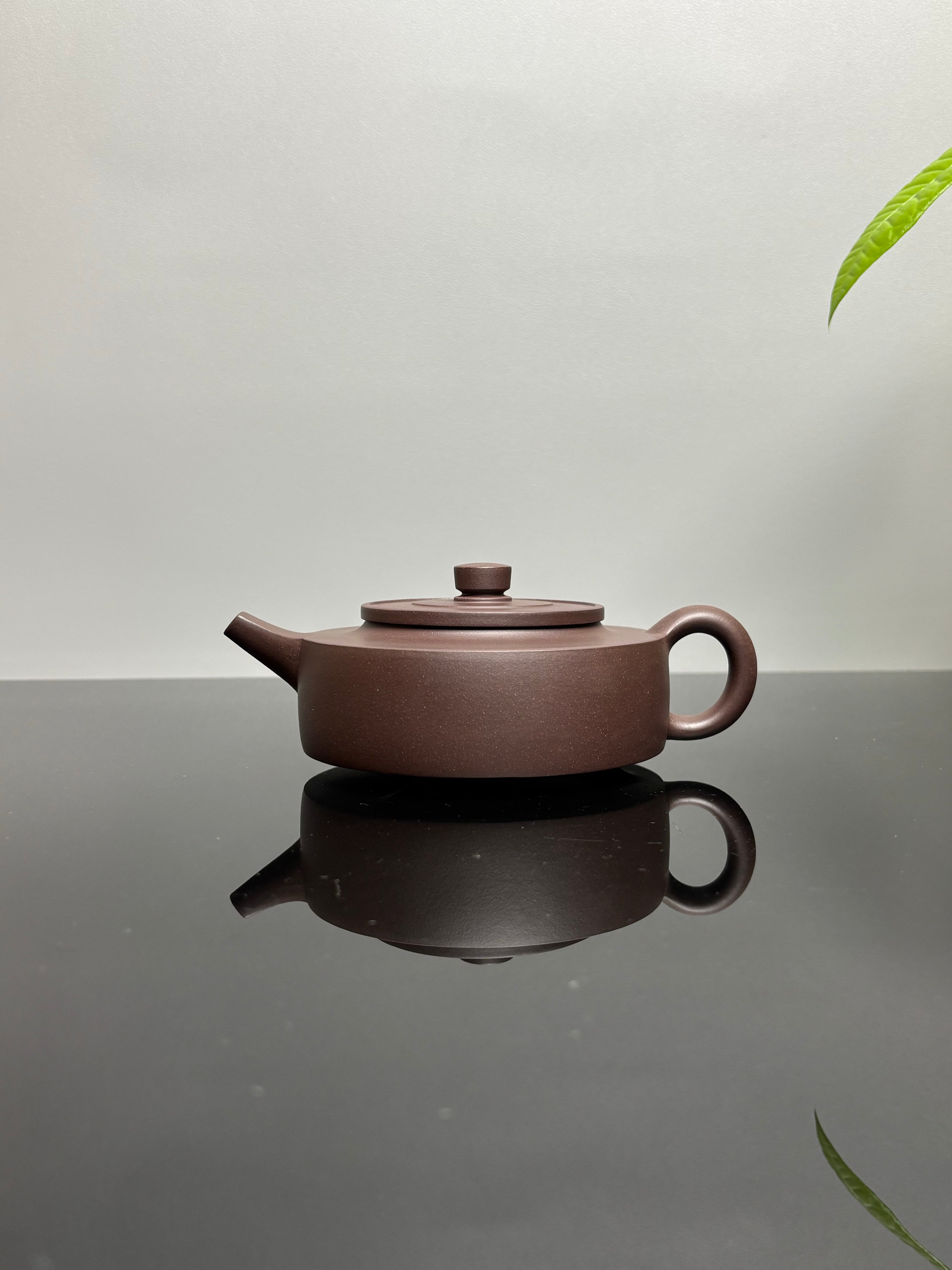 国匠臻藏 葛军大师·原创紫砂重器《周盘套组》鼎级荣衔 业界标杆👍高端礼藏之选! ——原矿优质老紫泥·320cc