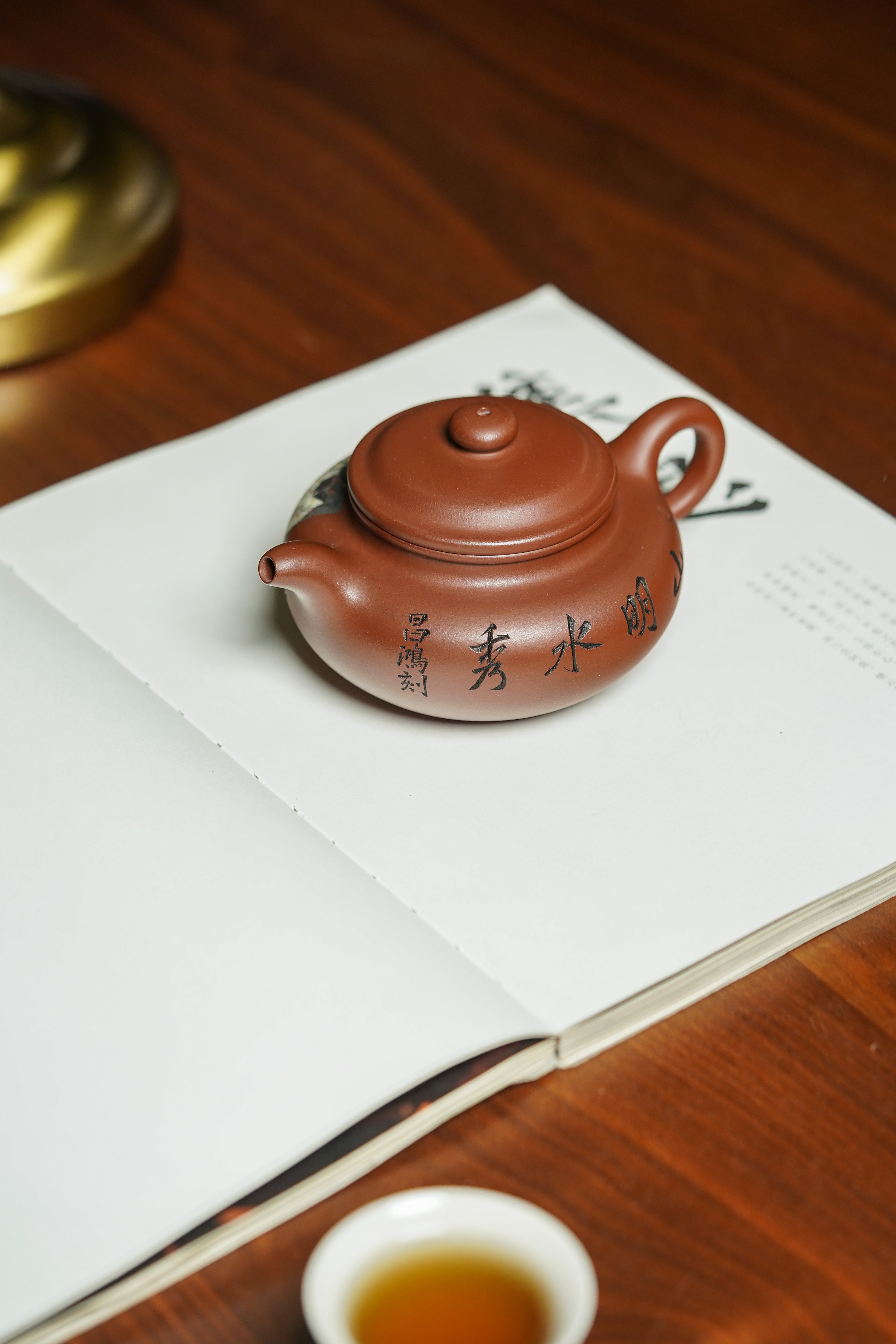 👏双璧齐辉·收藏界王炸重器👍吴冠中～李昌鸿双大师联名限量款《仿古壶》藏家私藏级福利·高端礼赠顶配之选！064  ——原矿优质陈腐清水泥·260cc