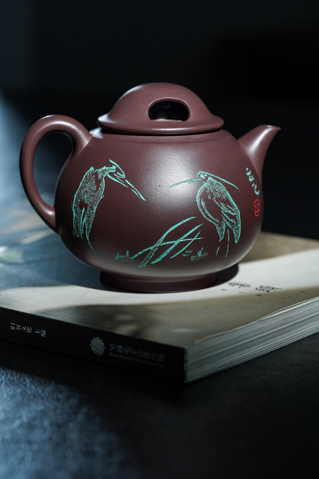 国大师 顾绍培➕省大师 储立之合作限量款✨中国陶瓷艺术终身成就奖重器【埙韵壶】是您礼藏双宜之选的高端艺术品!  ——原矿极品紫茄泥·240cc