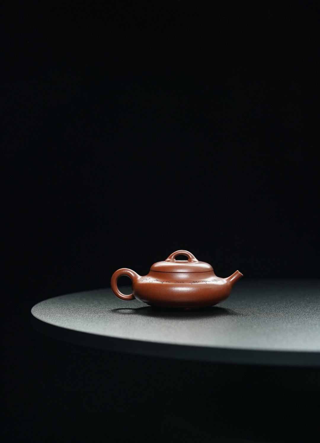 立之紫砂 礼藏至尊｜储立之大师传世典藏重器《葫芦瓢》是礼藏双宜首选的高端艺术品！  ——原矿优质 赤金砂·180cc ——江苏省工艺美术大师·储立之 之作