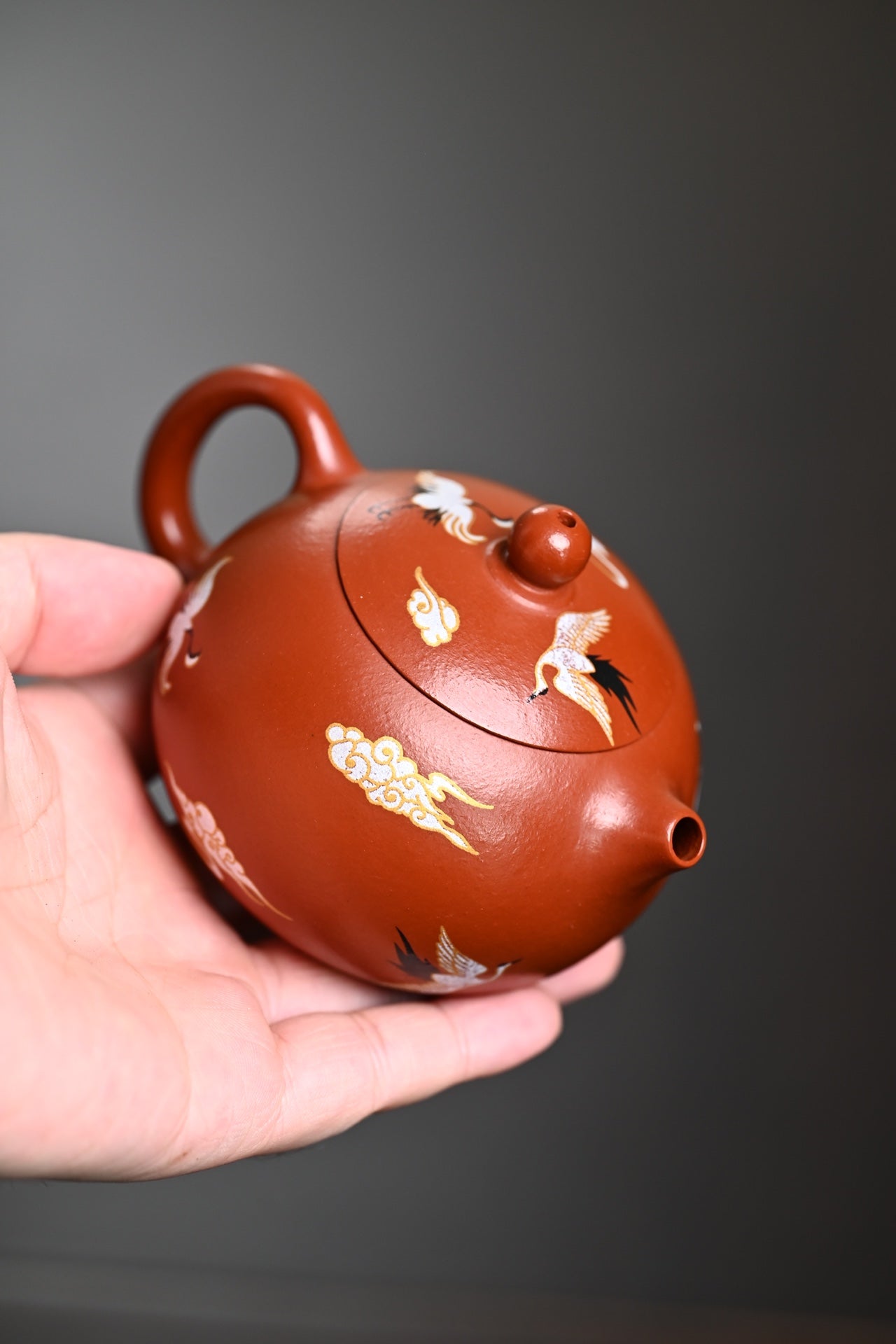 『西施』金银装饰 极品皱皮朱泥·容量130cc·9孔出水·孙建芳（国家级工艺美术师）