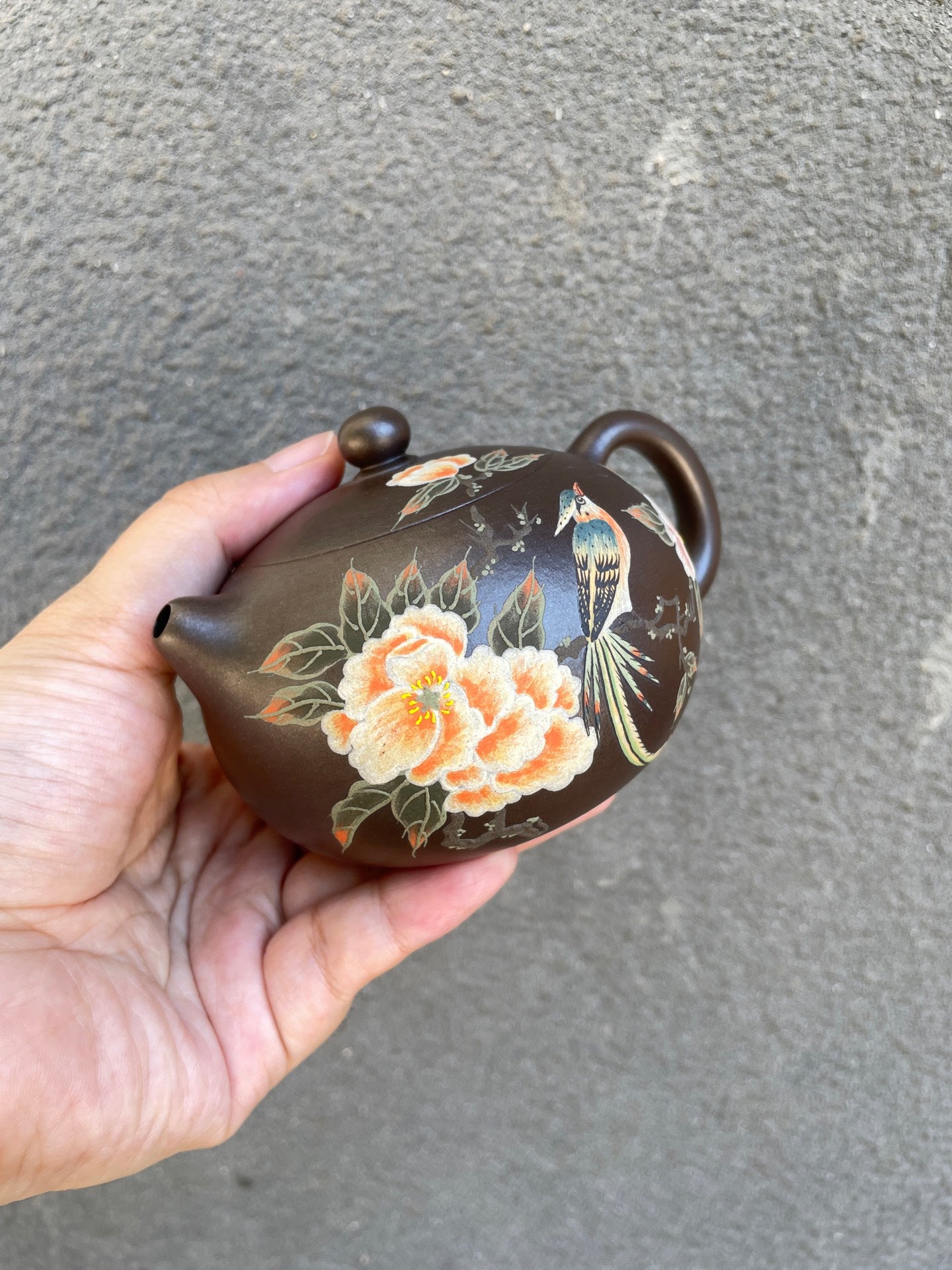 【品名】西施【容量】200CC【泥料】原矿大红袍柴烧【作者】杨军保～国家级工艺美术师。