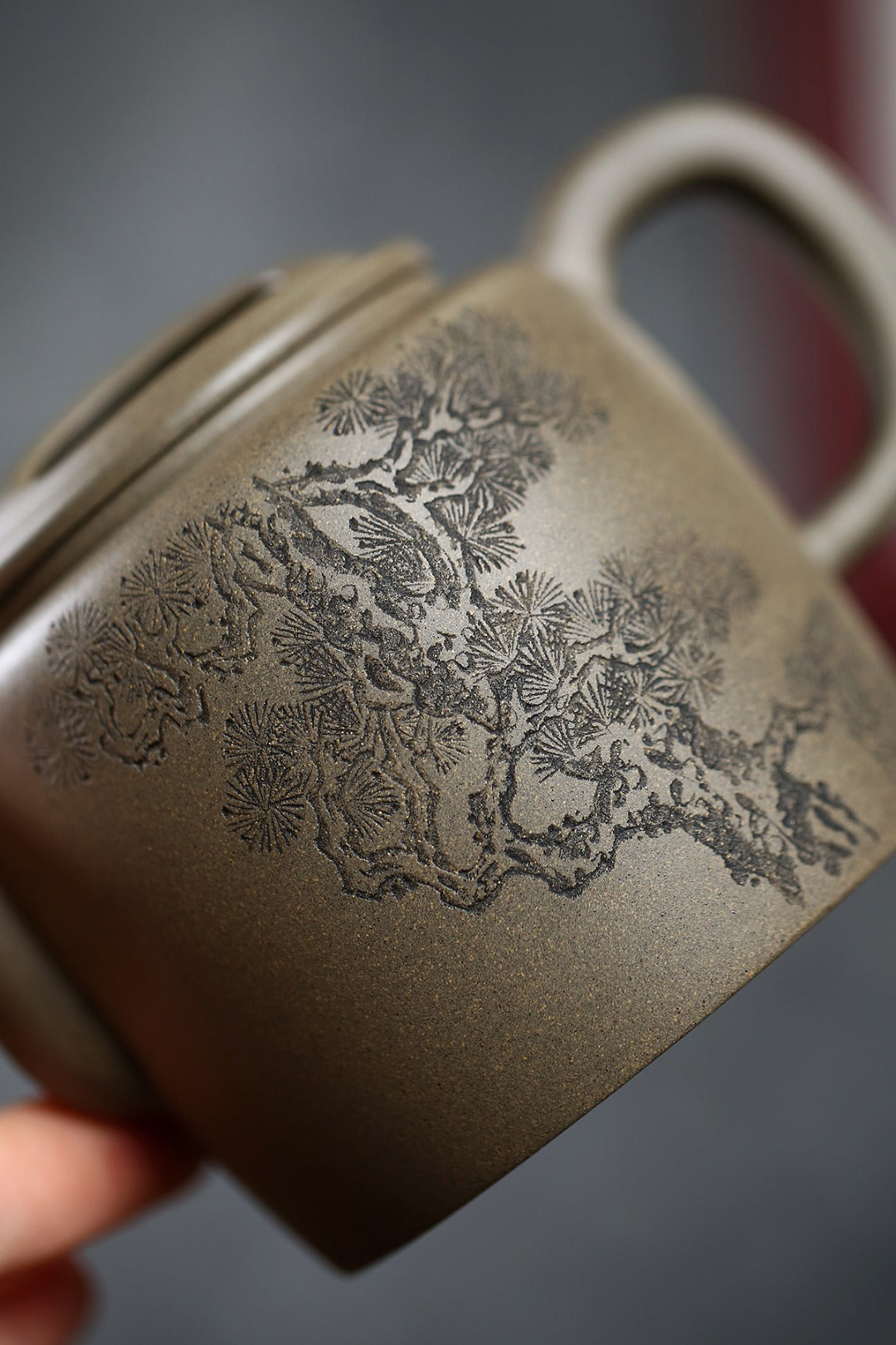 《高牛盖套组》（一壶两杯） 国家级高级工艺美术师 蒋亚平 原矿老青段泥，340cc，口杯100cc，菱形19孔出水