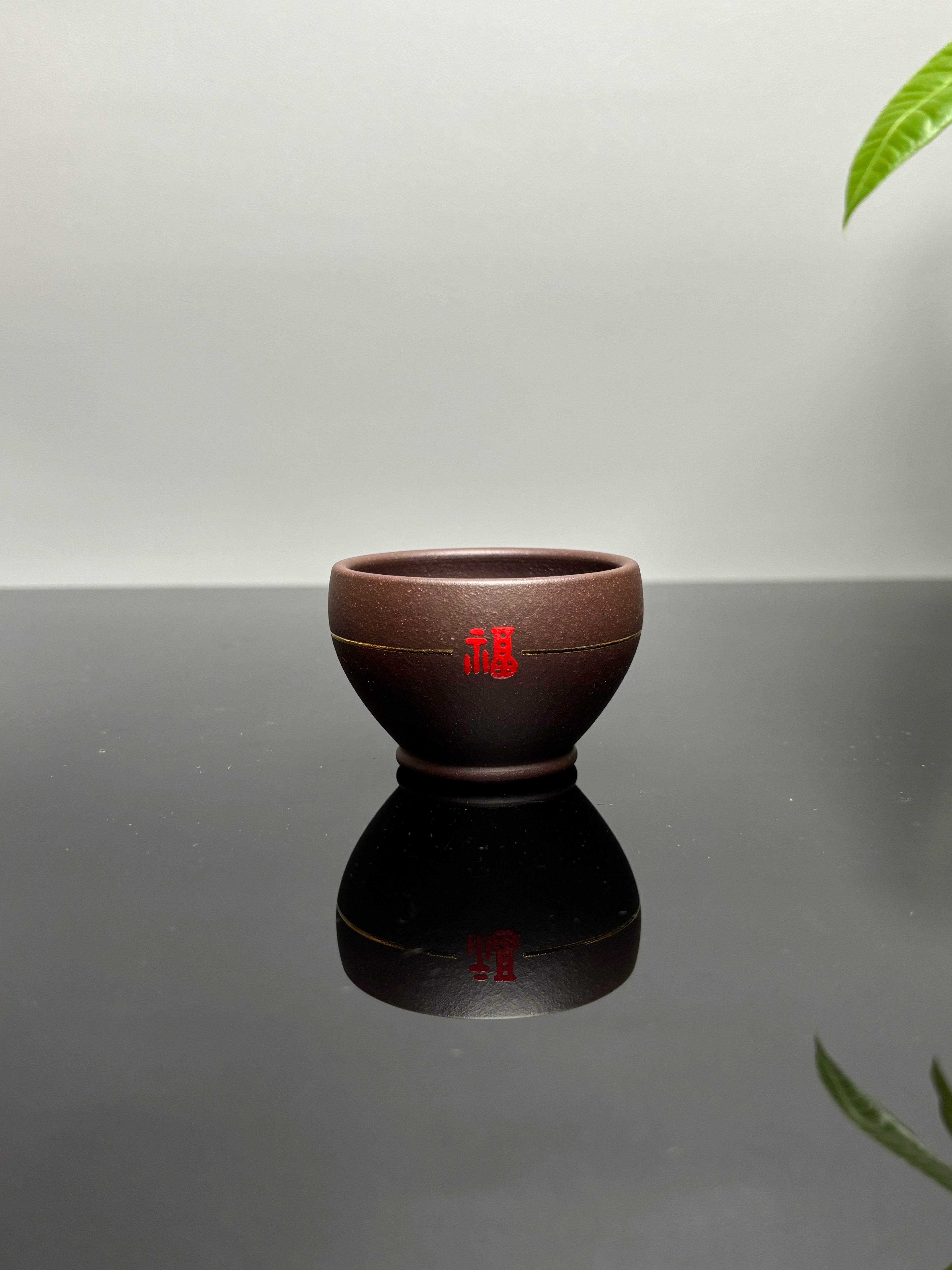 国匠臻藏 葛军大师·原创紫砂重器套组【井泉壶】鼎级荣衔 业界标杆👍礼藏双宜之选!  ——原矿优质老紫泥·400cc 杯50cc
