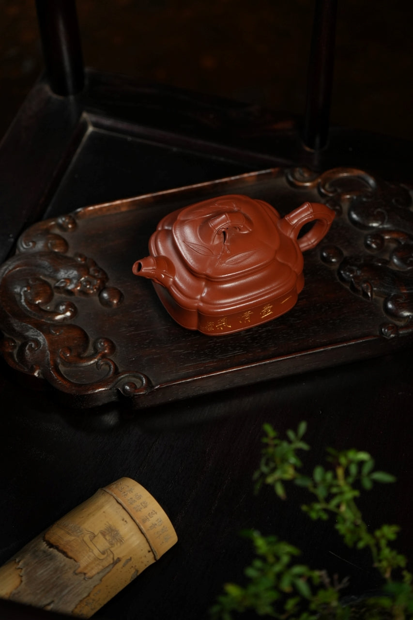 范大生嫡脉｜范秀芳制 范伟群装饰｜双省大师联诀紫砂臻品《四方双线竹鼓壶》——原矿优质朱泥·300cc（入册款代表作）