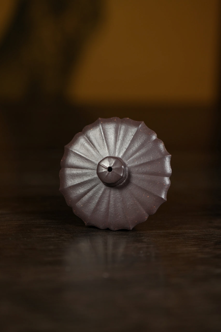 范大生嫡脉·江苏省大师范秀芳·紫砂臻品《八方闲菱壶》——原矿优质天青泥·300cc（入册款代表作）