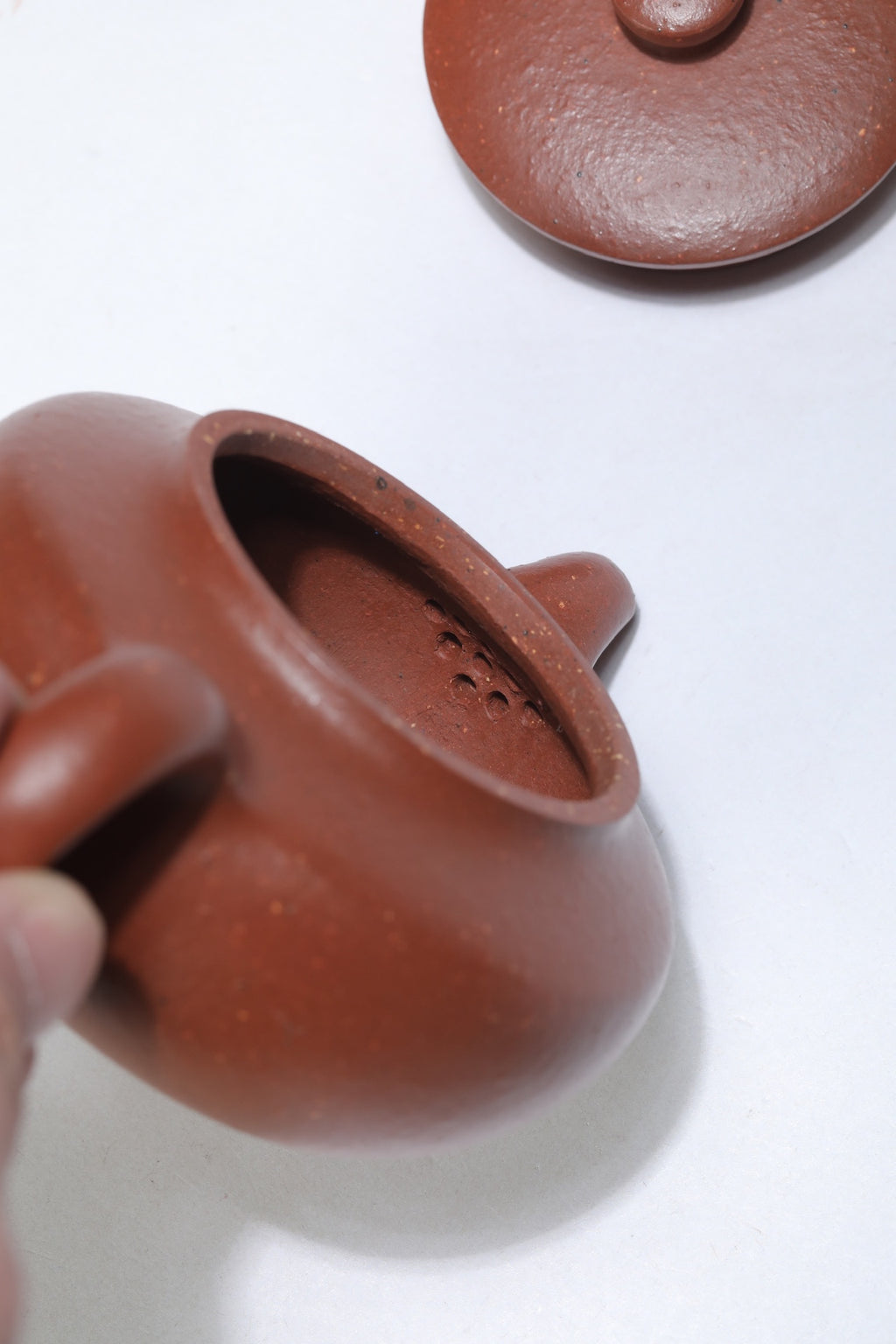 省大师吴培林高徒·王雅丽制【汉扁壶】世家传承·精工之作——泥料：原矿优质降坡泥·230cc