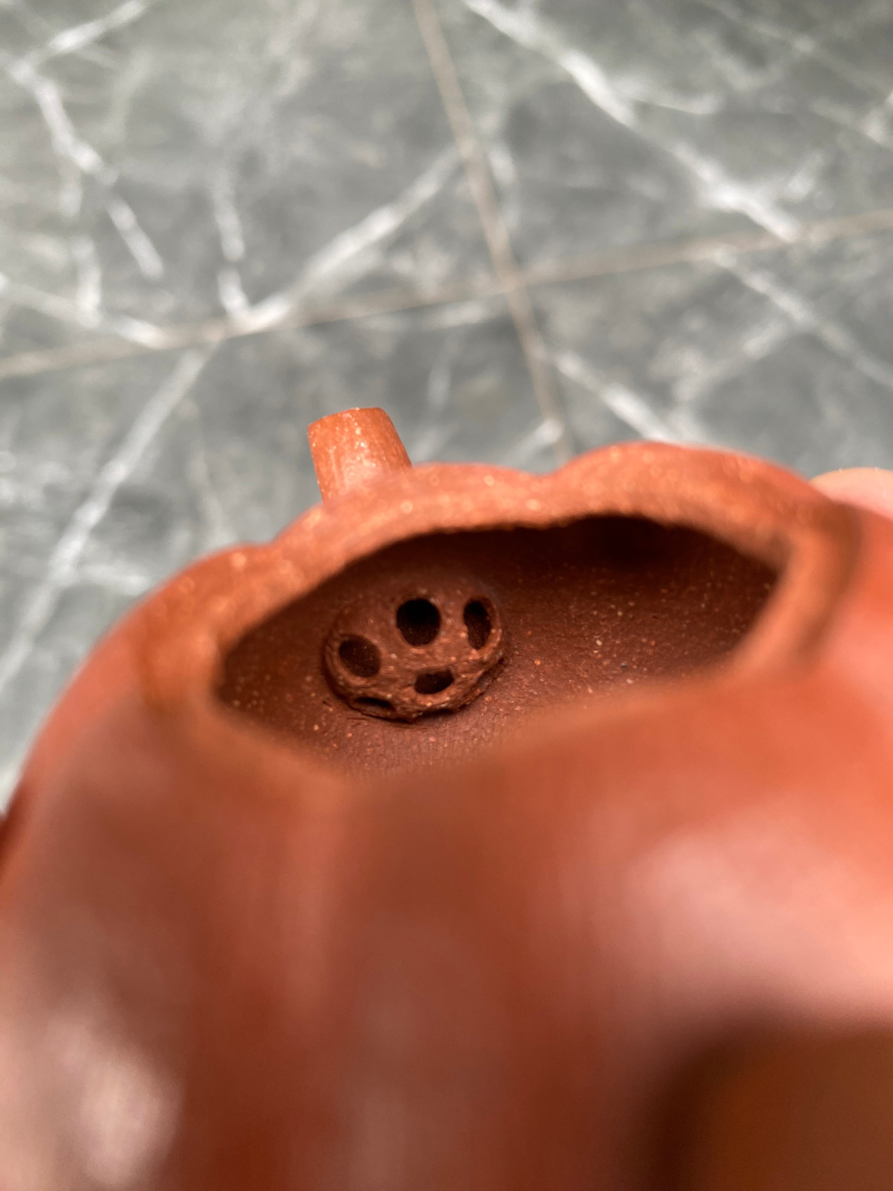 超级紫砂小南瓜壶（双色款）·70CC精品把玩器，内推球孔 手工制作· 降坡料粉浆朱泥