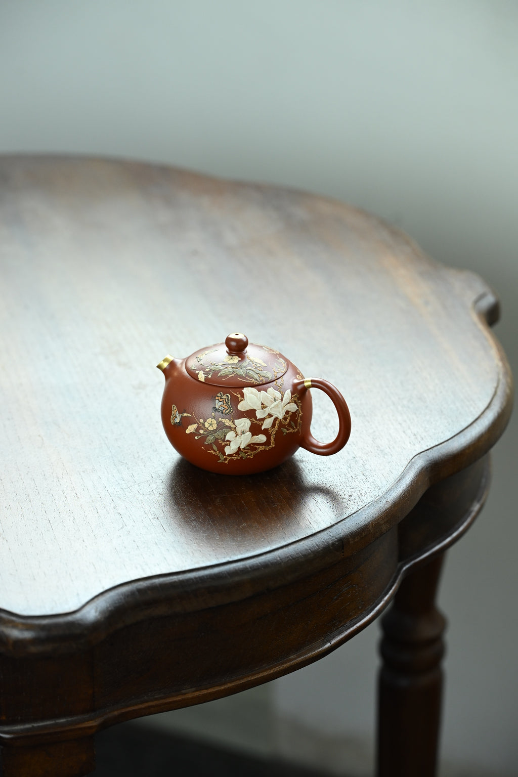 西施·全手工 /泥绘名家全玲泥绘作品 /容量150cc/家藏朱泥 凝练简约，利落而不失典雅
