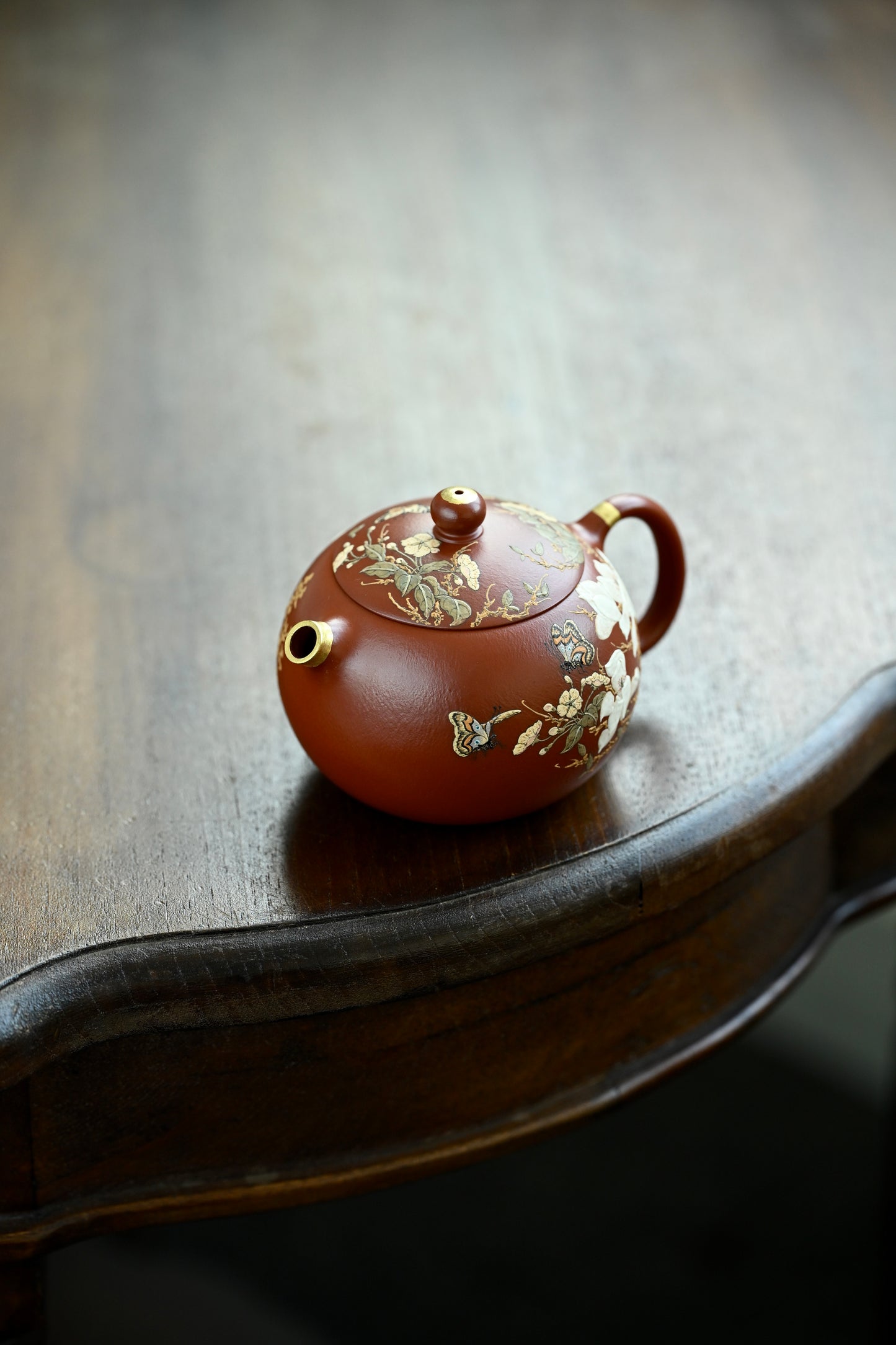 西施·全手工 /泥绘名家全玲泥绘作品 /容量150cc/家藏朱泥 凝练简约，利落而不失典雅