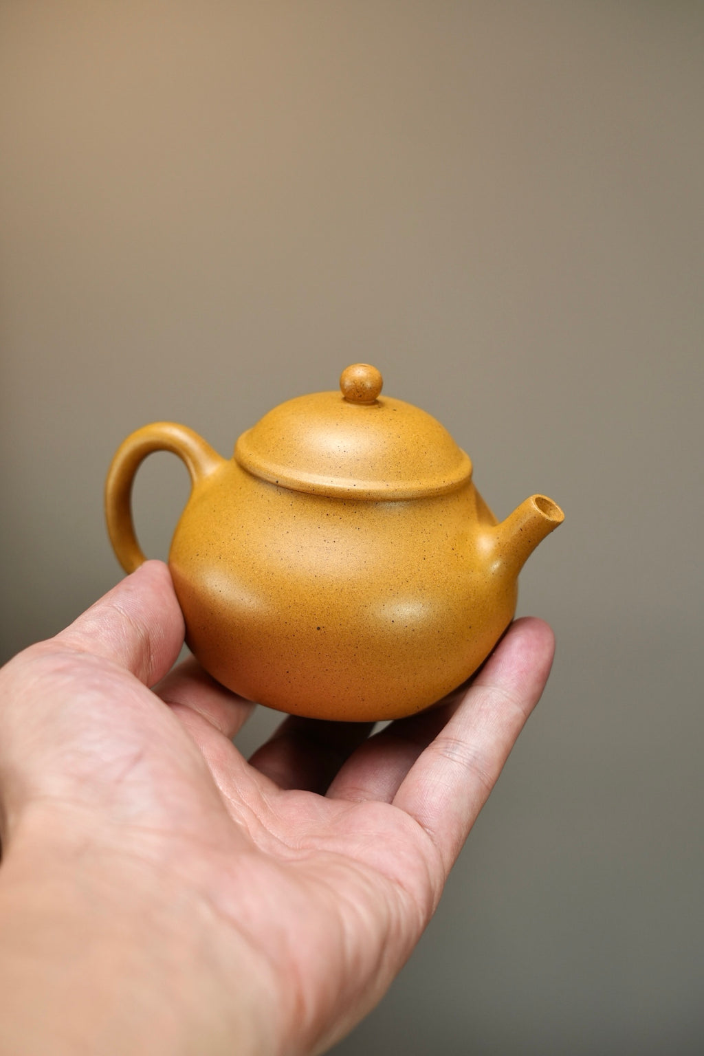 『潘壶』150cc 老宕口高温黄金段·内推10孔  明式小品，线条简洁，流畅，高温烧制，泥料质感独特，老味十足
