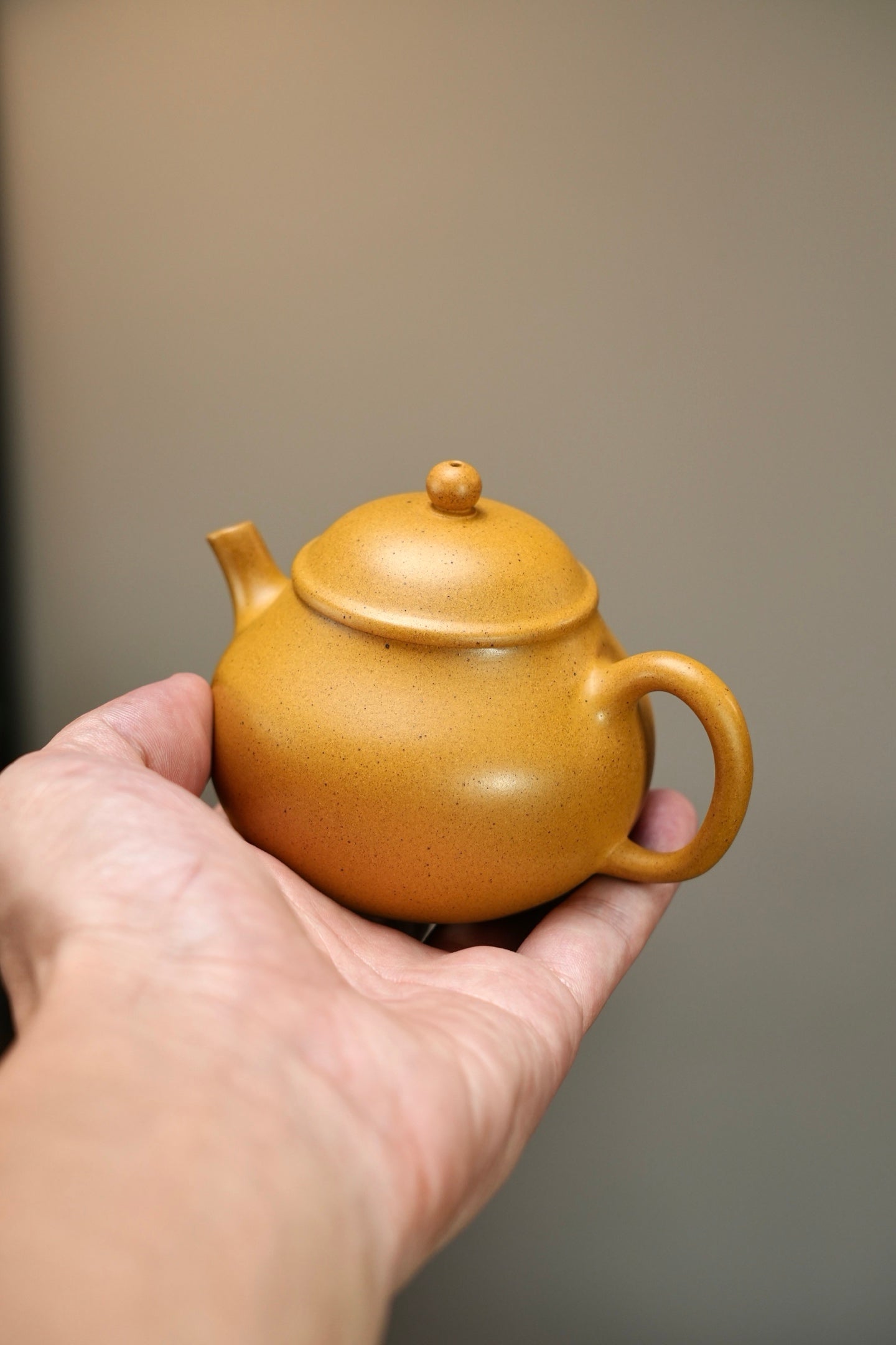 『潘壶』150cc 老宕口高温黄金段·内推10孔  明式小品，线条简洁，流畅，高温烧制，泥料质感独特，老味十足