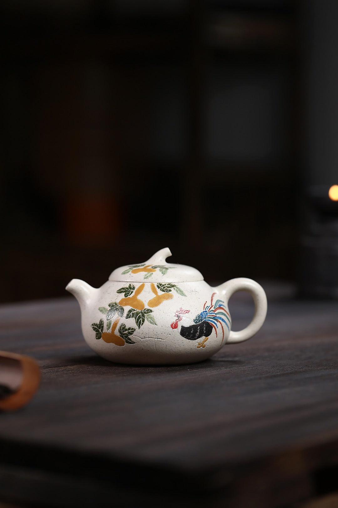 《茄瓜》 国家级工艺美术师 鲍玉华 装饰：李玮（江苏省陶瓷艺术大师，正高)原矿家藏梨玉段，280cc，菱形9孔出水
